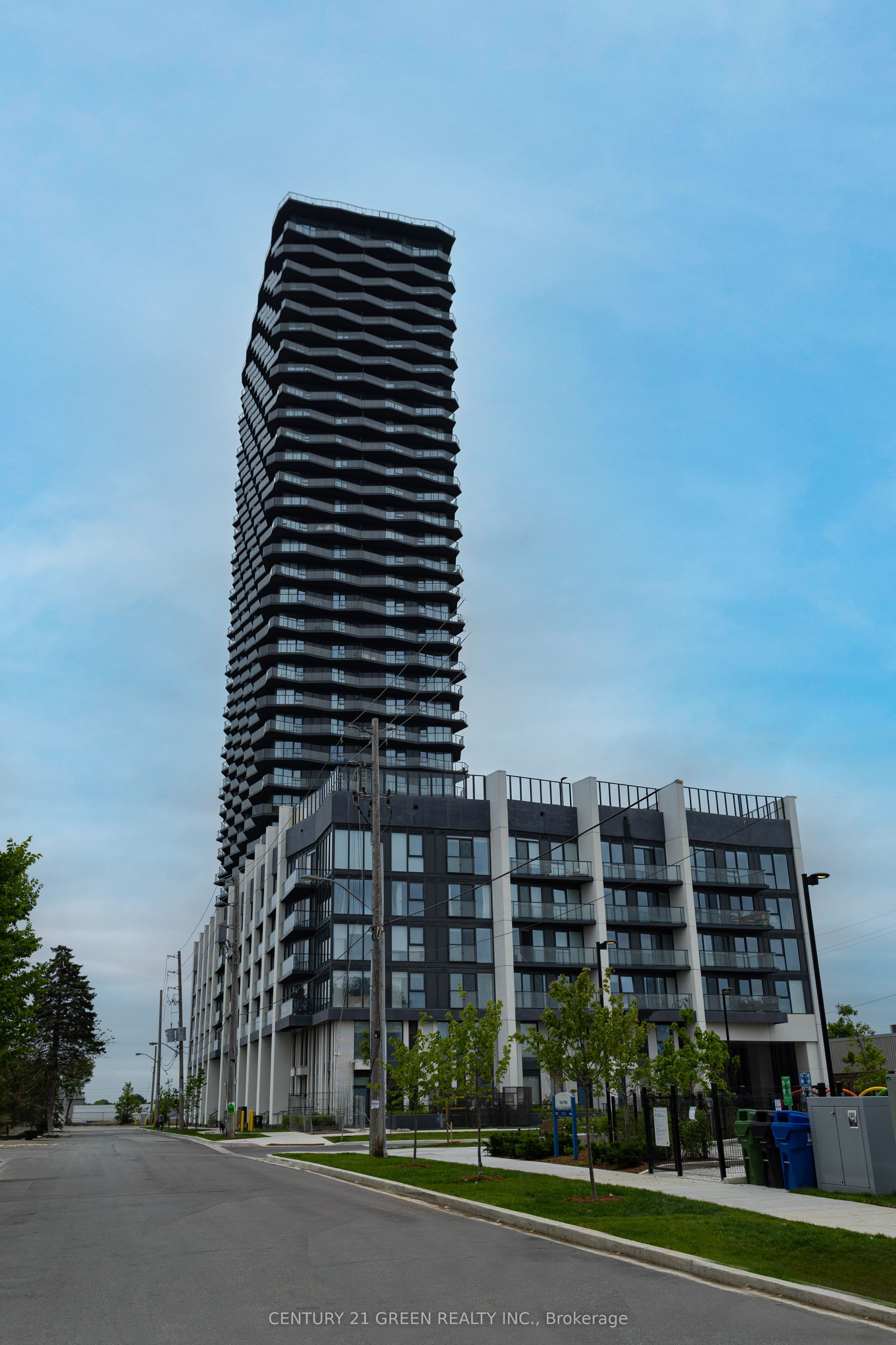 36 Zorra Street 110, Toronto, ON M8Z 0G5 photo 2
