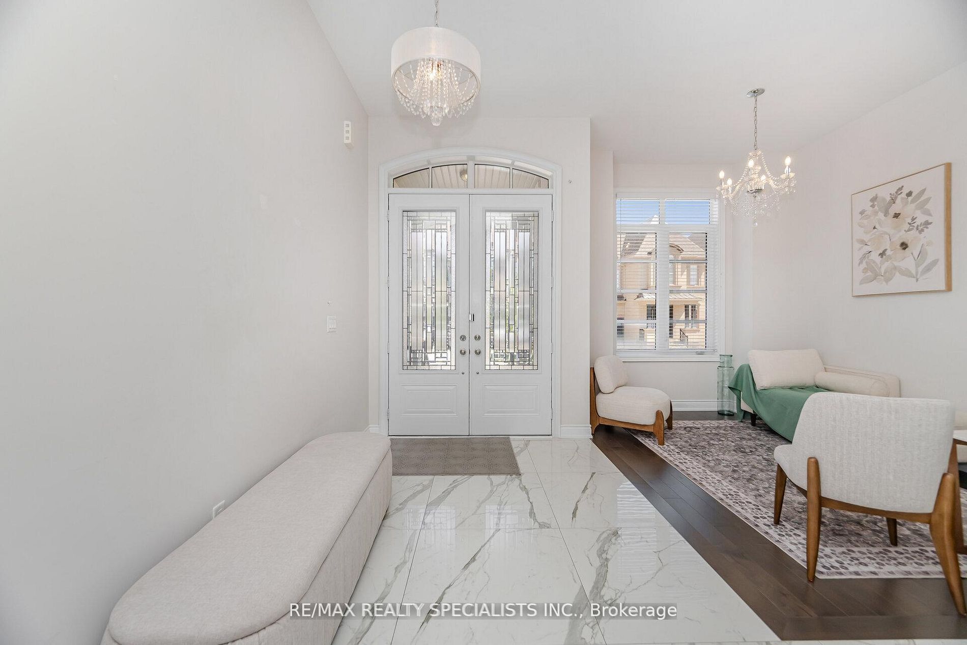 53 Threshingmills Boulevard, Oakville, ON L6H 0V6 photo 3