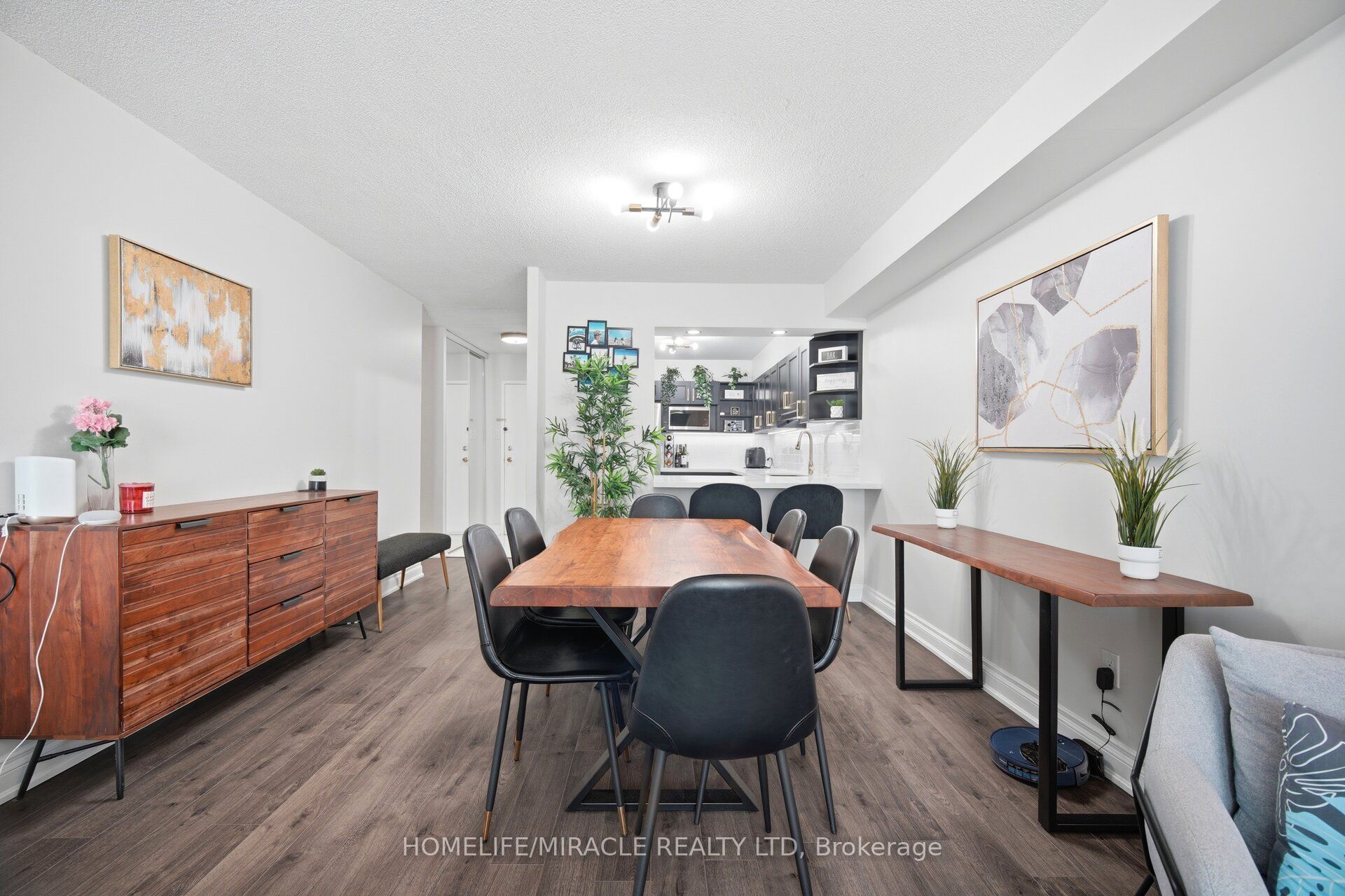 238 Albion Road 102, Toronto, ON M9W 6A7 photo 4