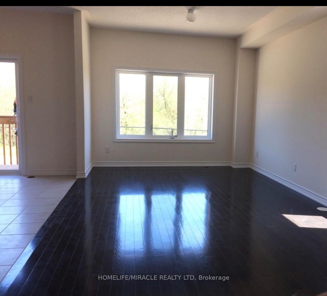 82 Aspen Hills Road, Brampton, ON L6Y 0H8 photo 5