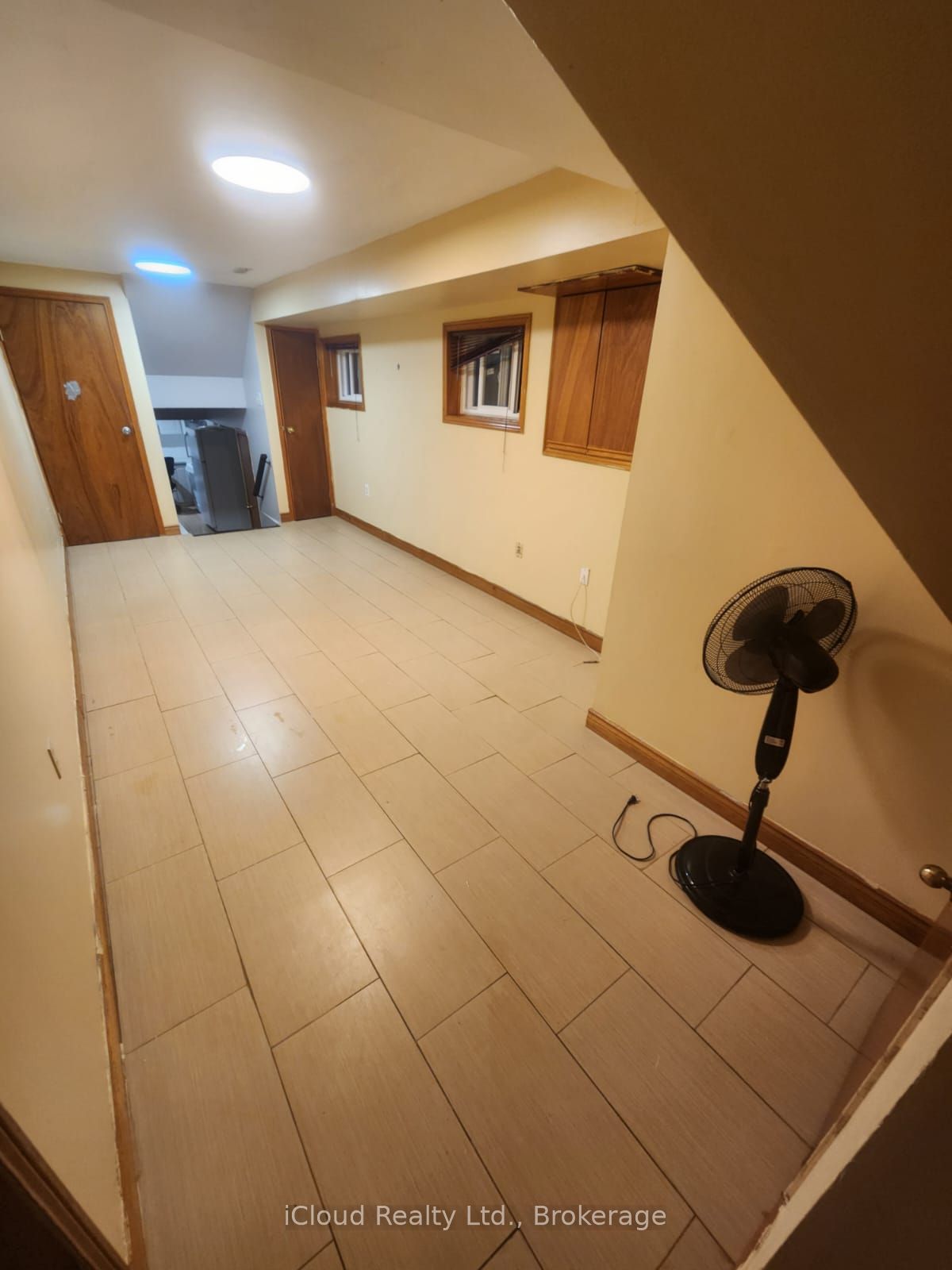 2631 Roblo Road, Mississauga, ON L5L 1V8 photo 2