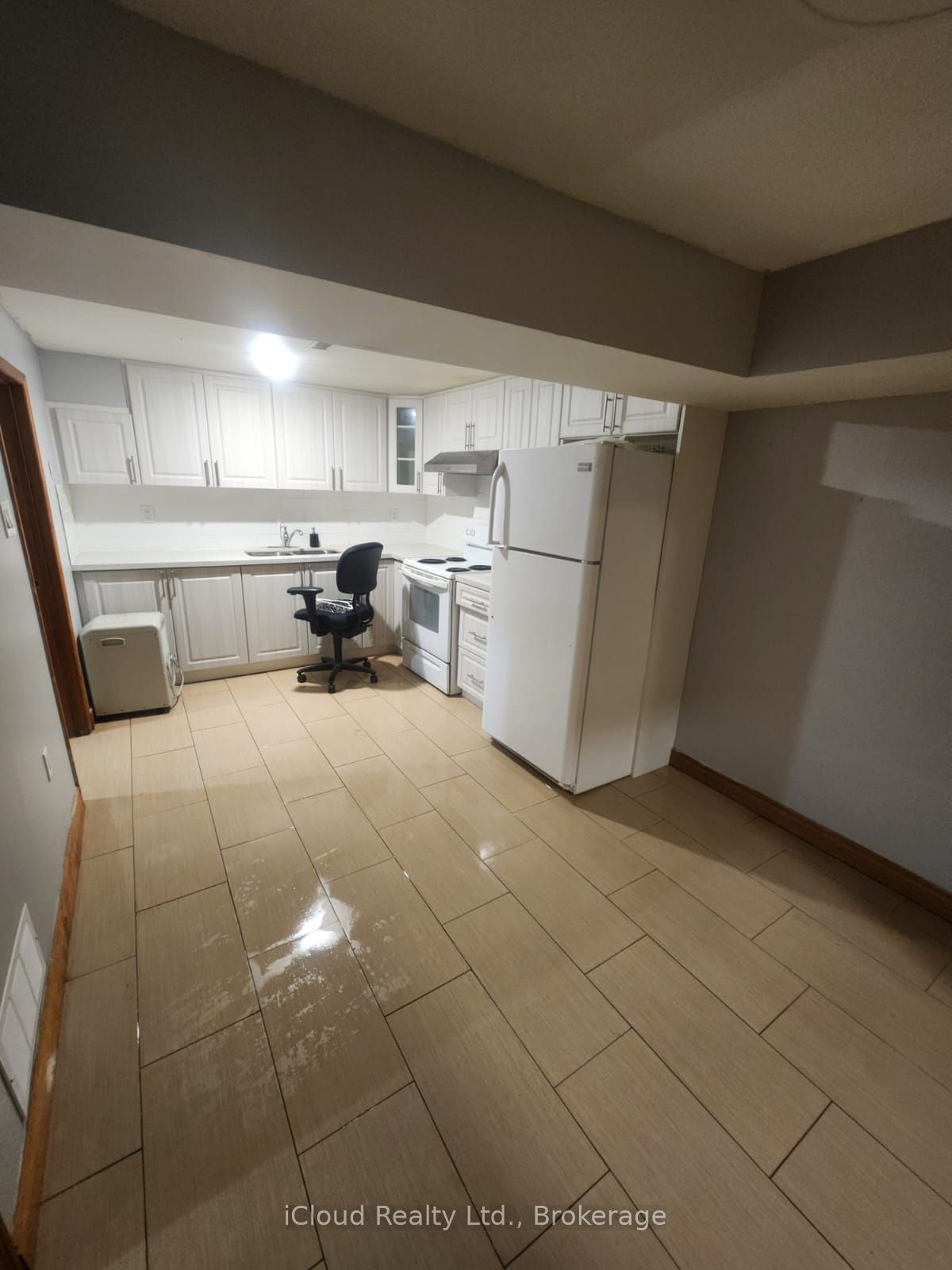 2631 Roblo Road, Mississauga, ON L5L 1V8 photo 3