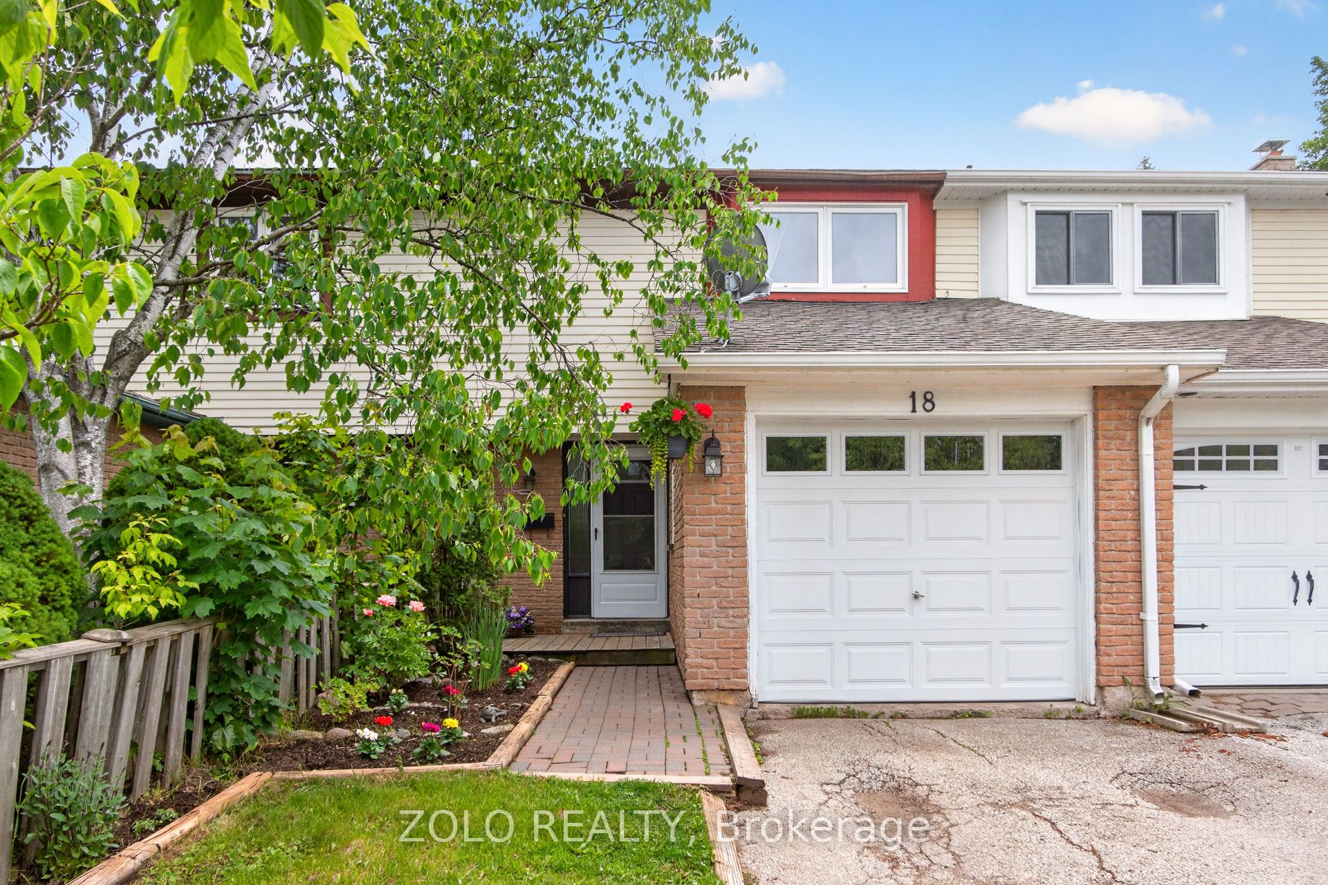 18 Karen Court, Orangeville, ON L9W 3S3 photo 3