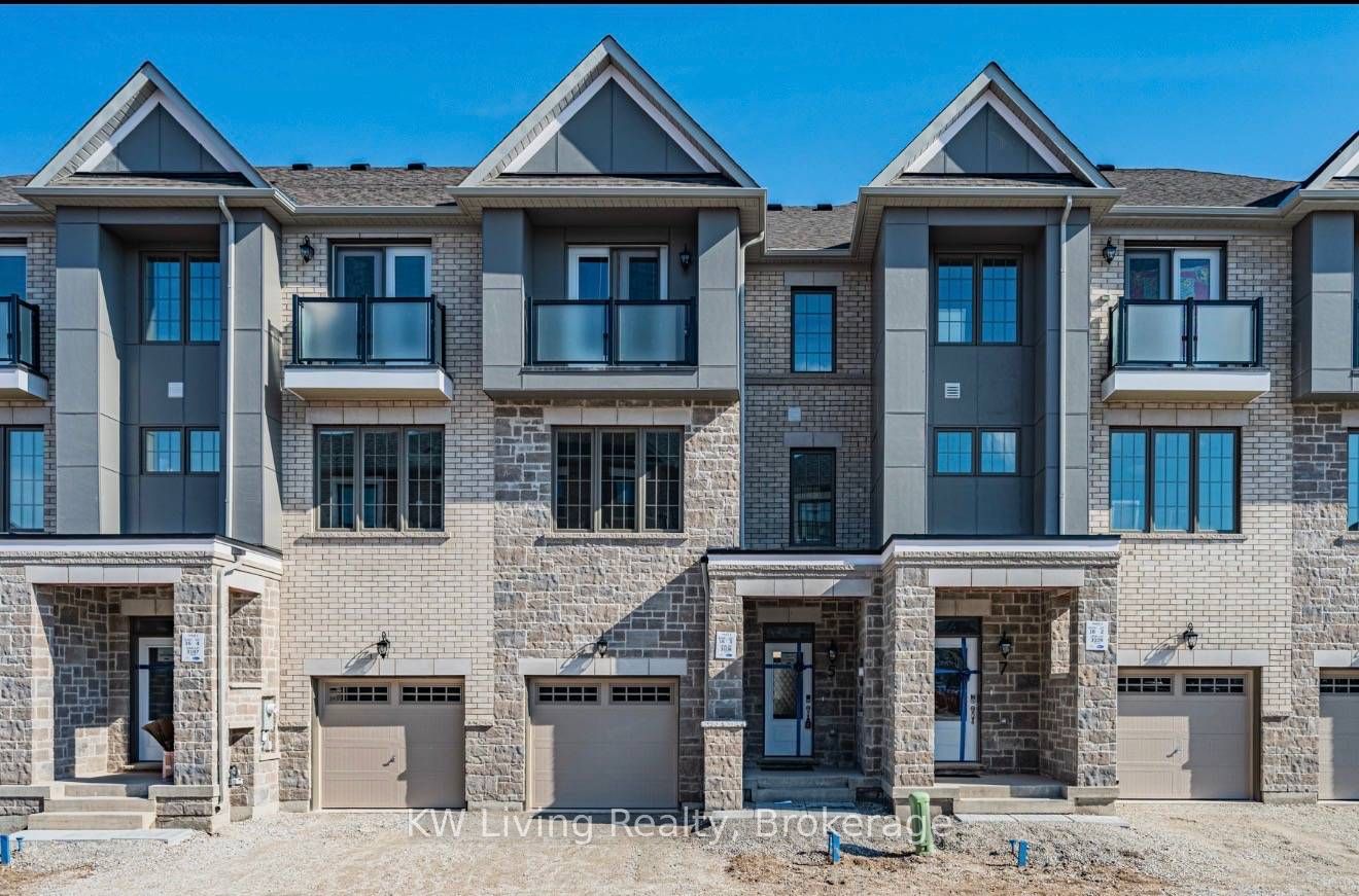 5 Catfish Road 2nd & 3rd, Brampton, ON L5A 5M2