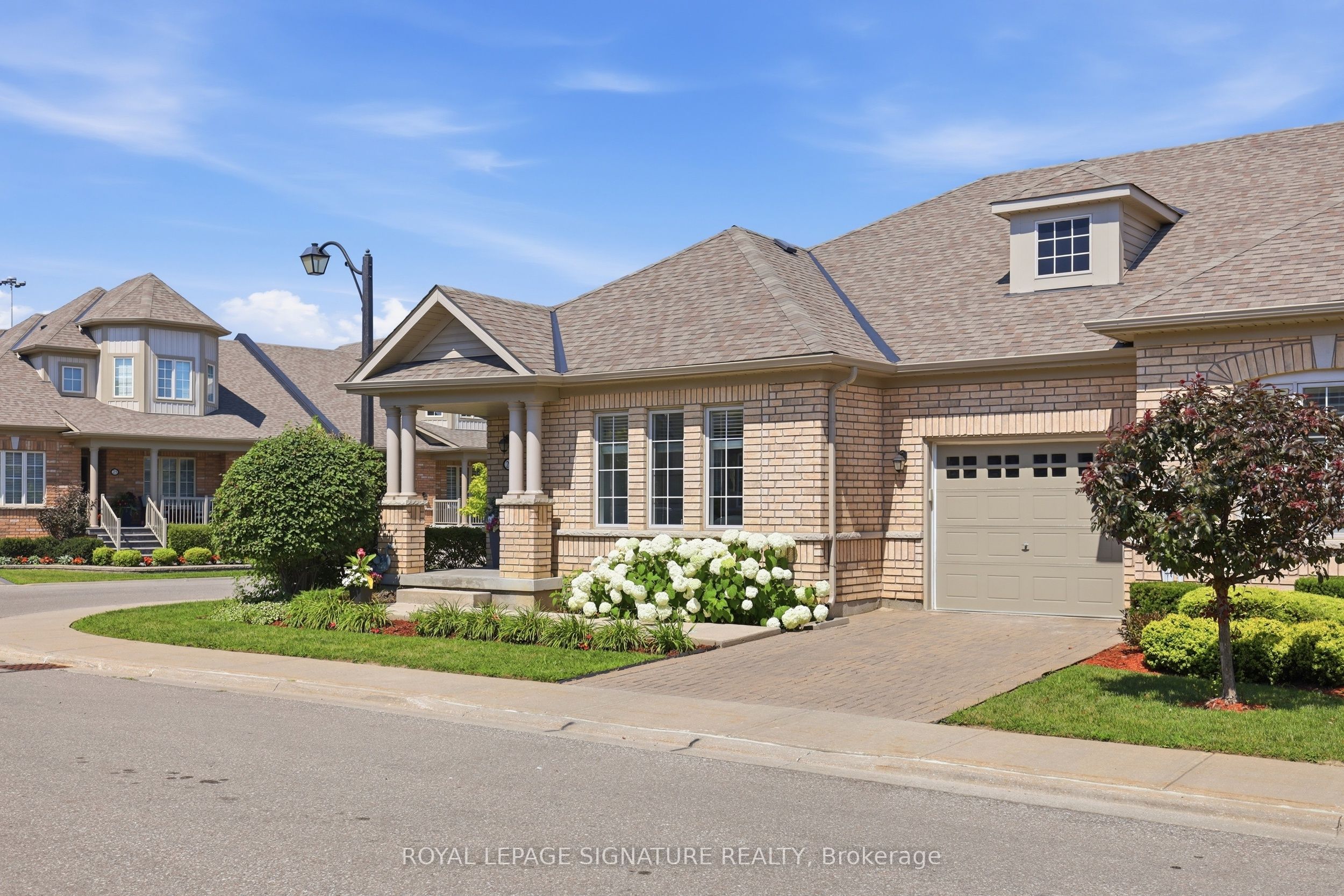 20 Lavender Jewel Street, Brampton, ON L6R 3W9 photo 2