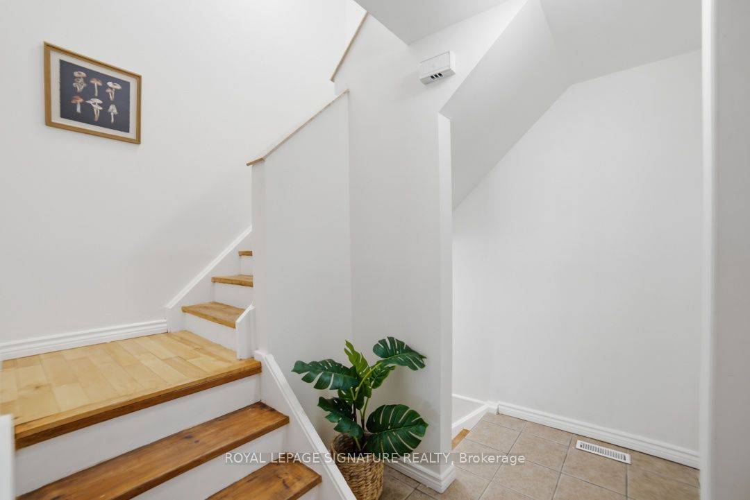 550 Childs Drive 34, Milton, ON L9T 3P3 photo 4