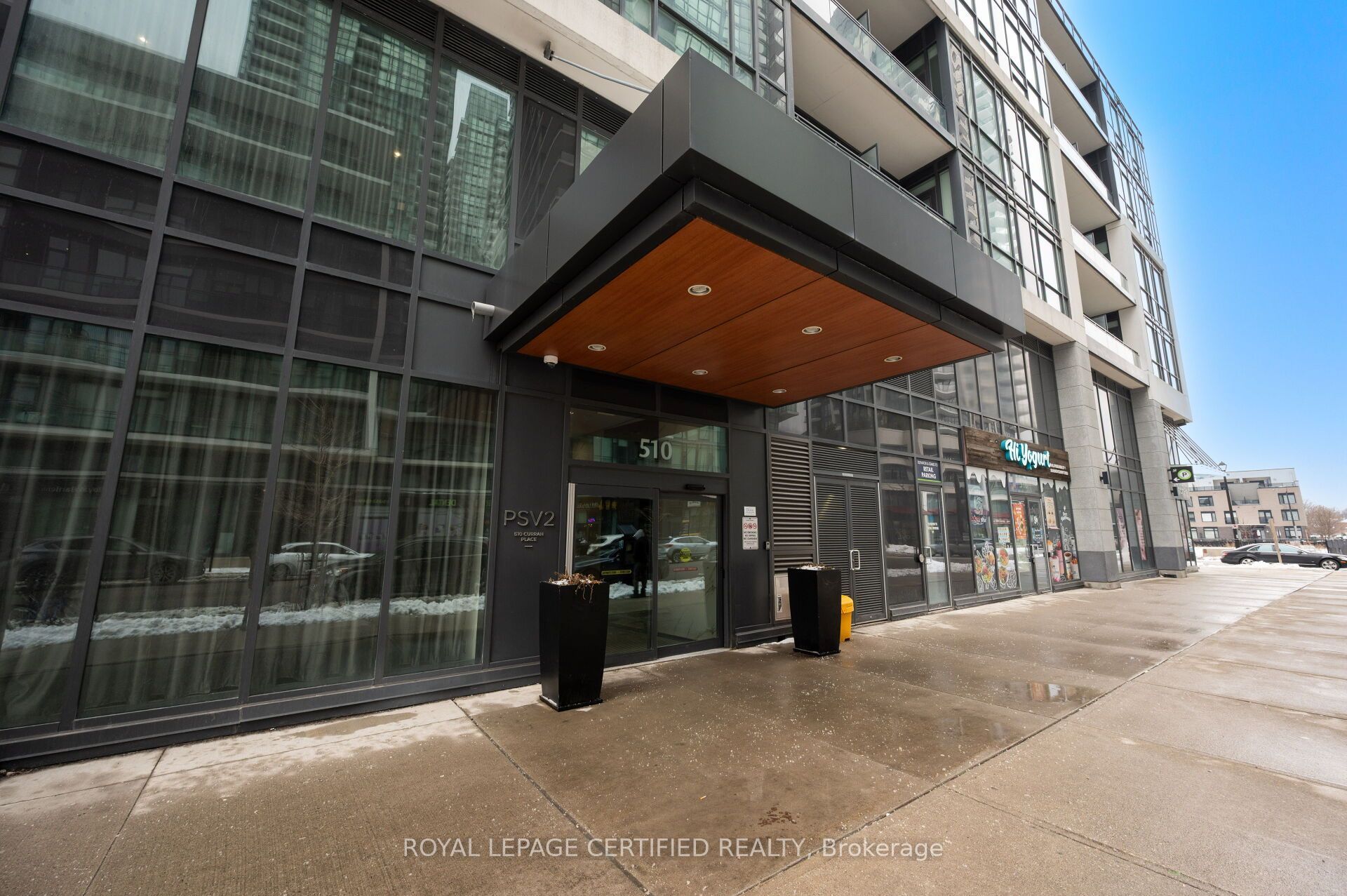 510 Curran Place 808, Mississauga, ON L5B 0J8 photo 2