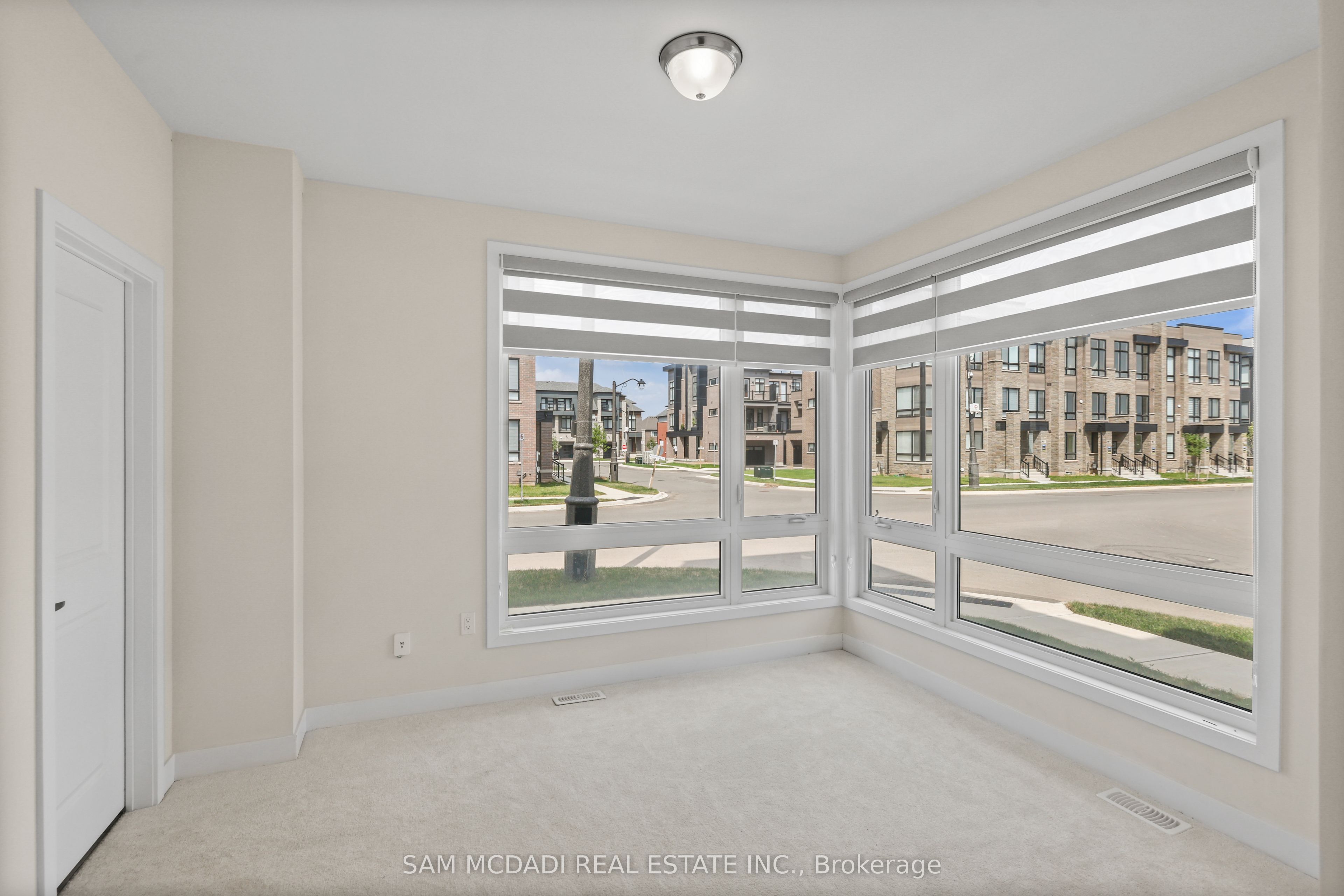 1327 Anthonia Trail, Oakville, ON L6H 7Y8 photo 4
