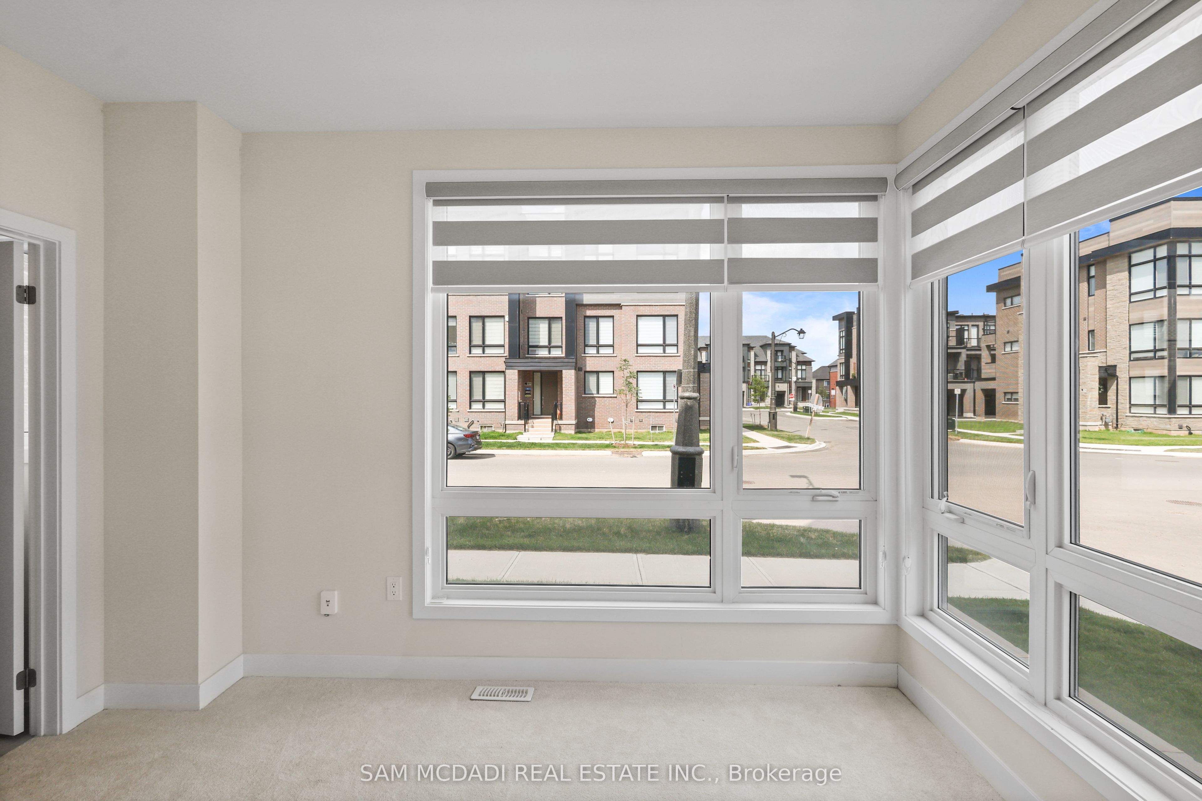 1327 Anthonia Trail, Oakville, ON L6H 7Y8 photo 5
