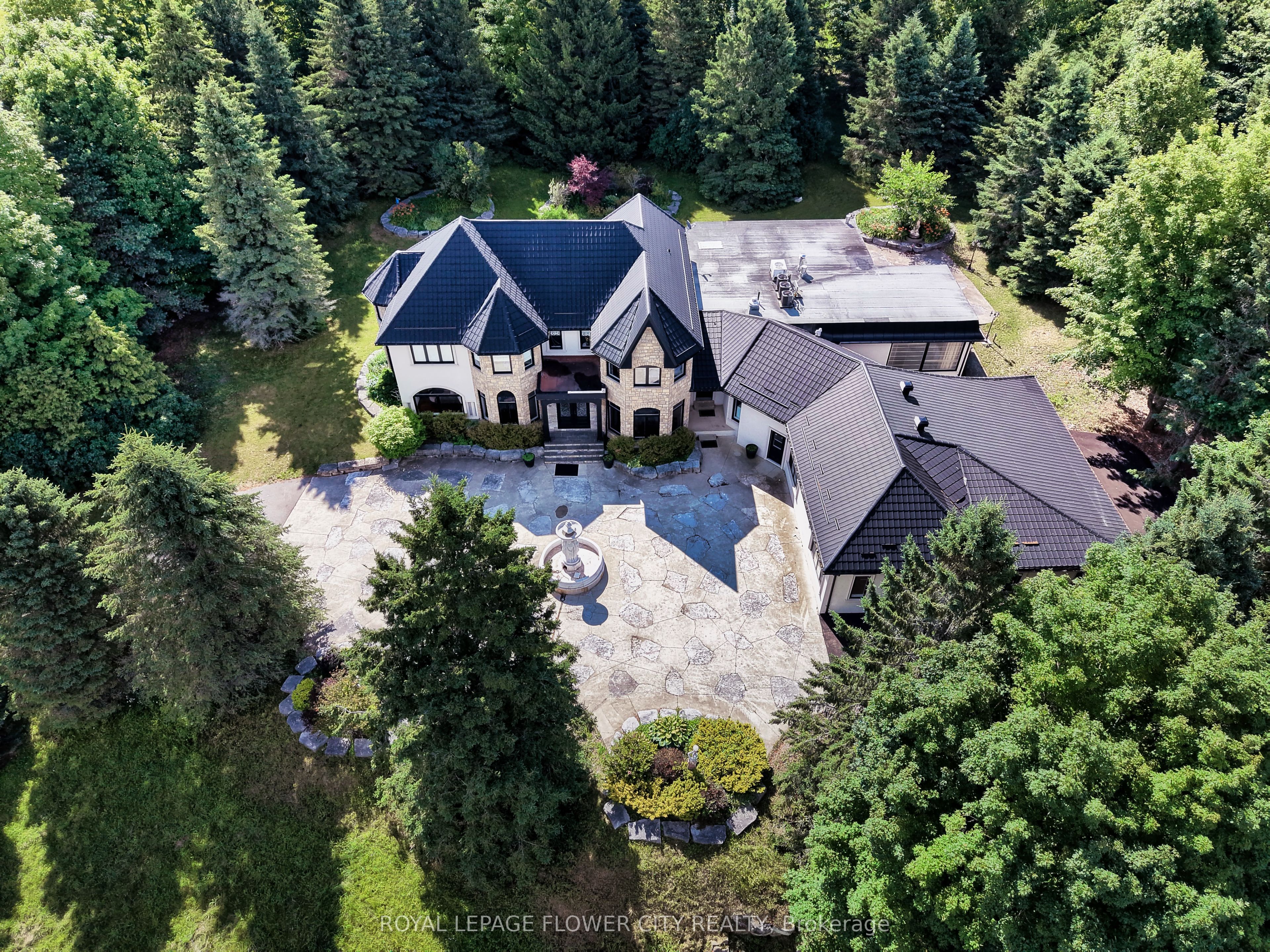 1 Flaherty Lane, Caledon, ON L7K 2P2 photo 5