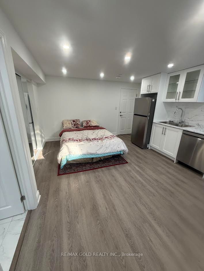 34 Toddville Road, Brampton, ON L6P 3J2 photo 4