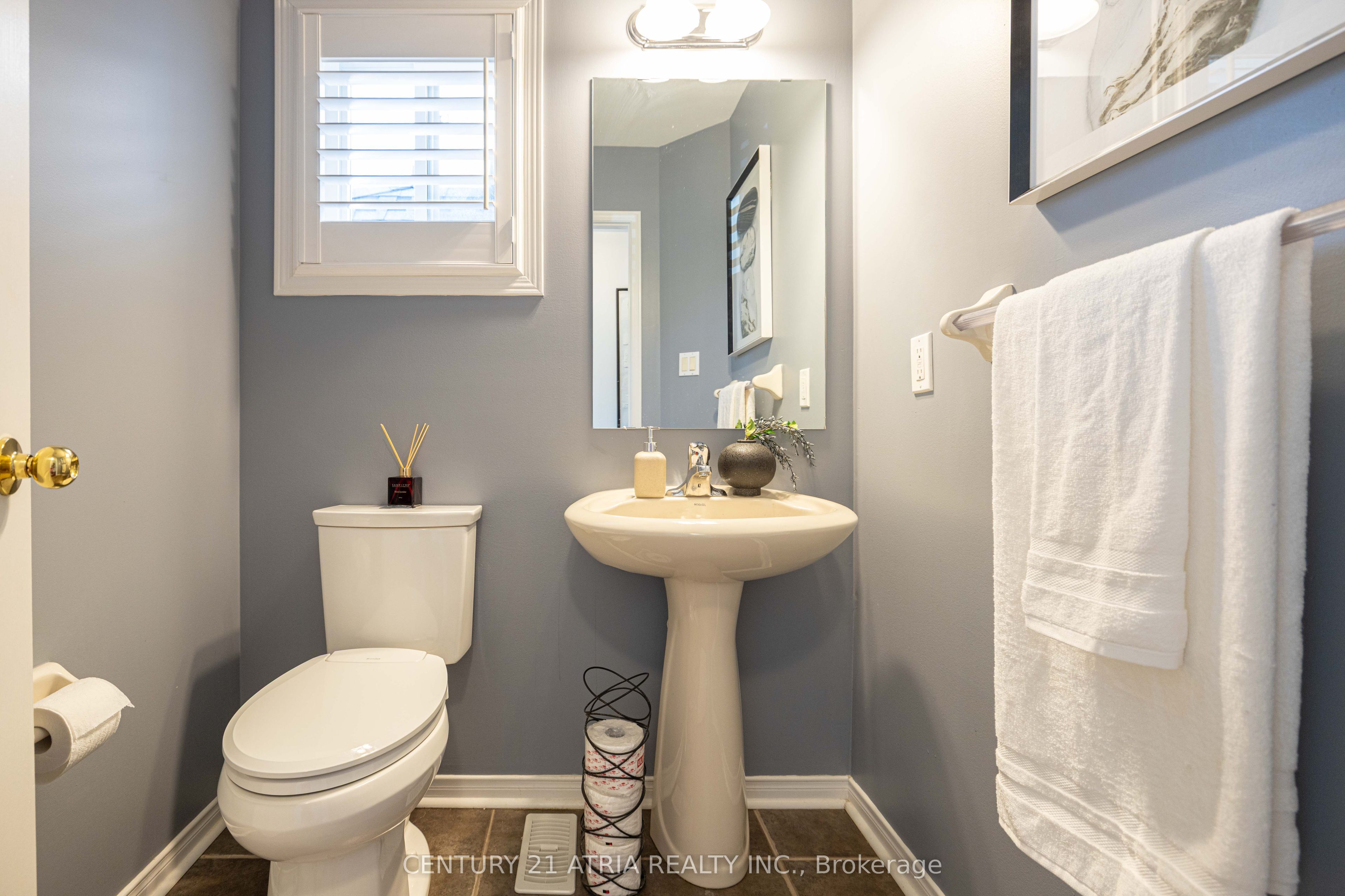 21 Treegrove Crescent, Brampton, ON L7A 0K4 photo 5