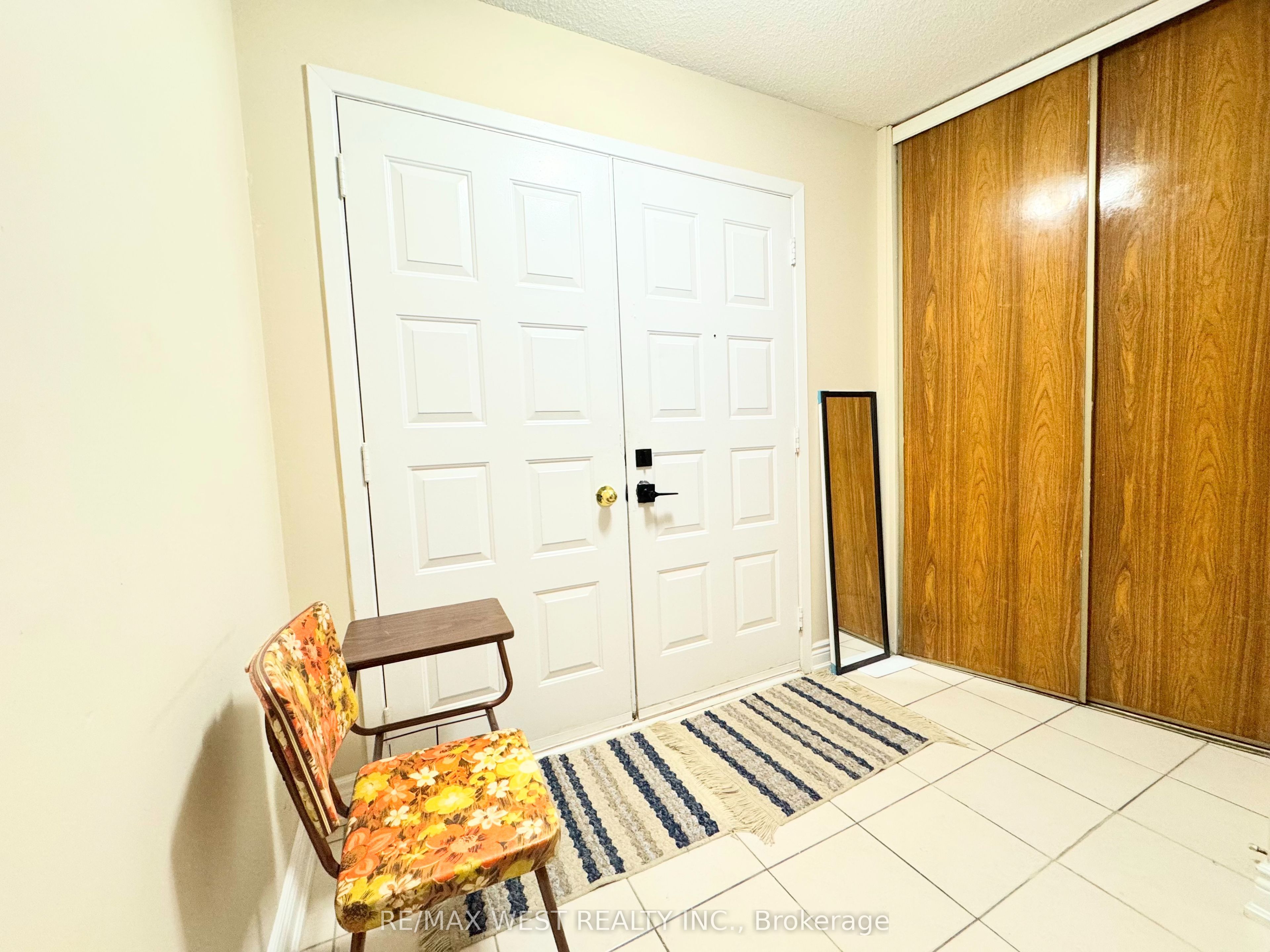 26 Brownridge Crescent, Toronto, ON M9V 4M5 photo 5