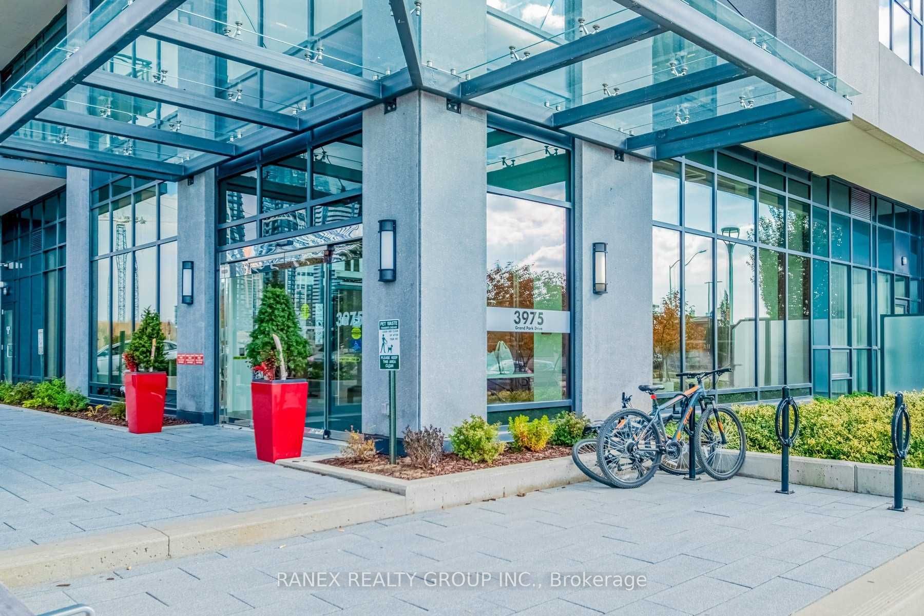 3975 Grand Park Drive 313, Mississauga, ON L5B 4M6 photo 2