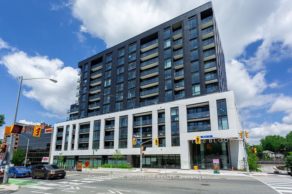 1660 Bloor Street W 1204, Toronto, ON M6P 0C6 photo 2