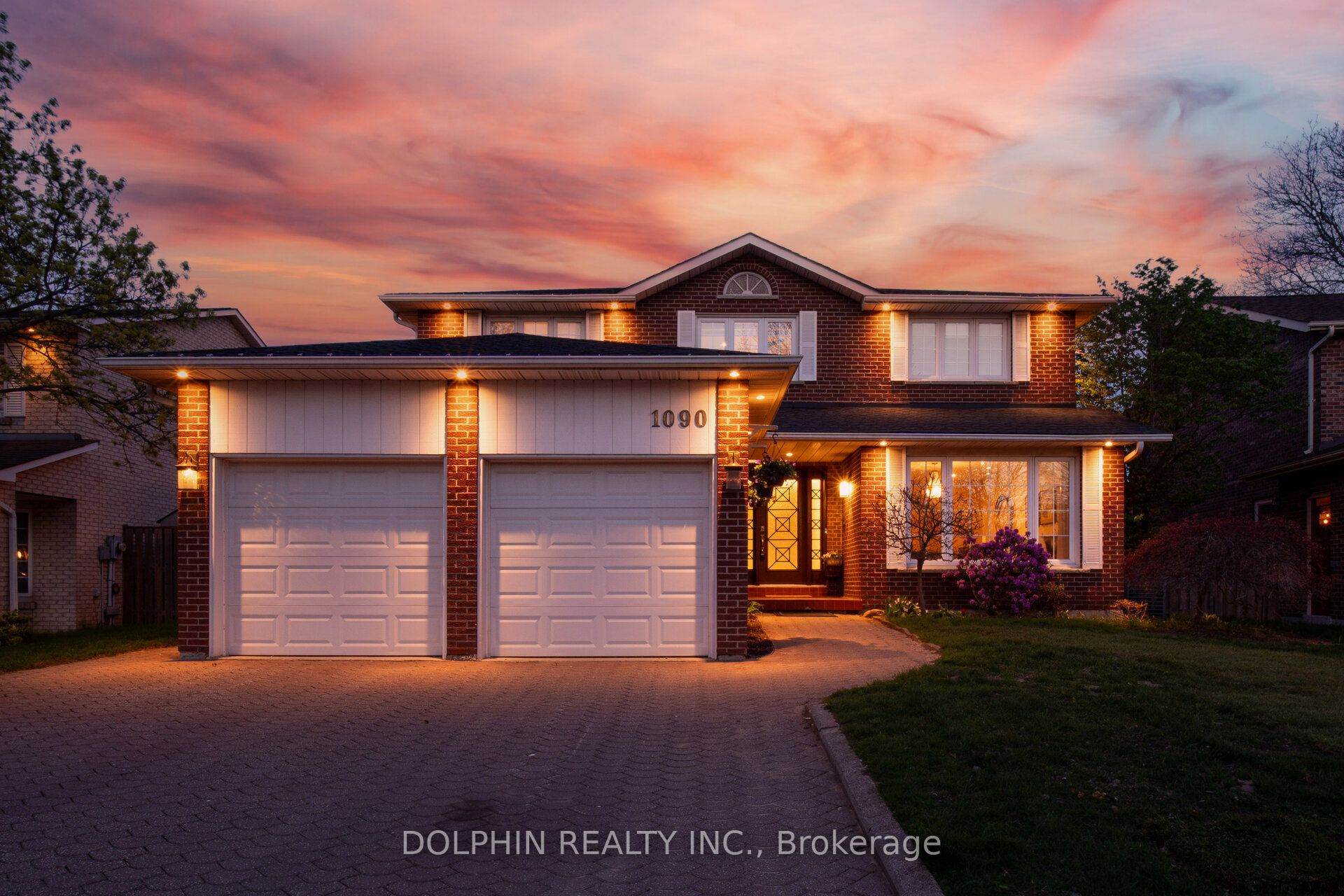 1090 Vanier Drive, Mississauga, ON L5H 3X1