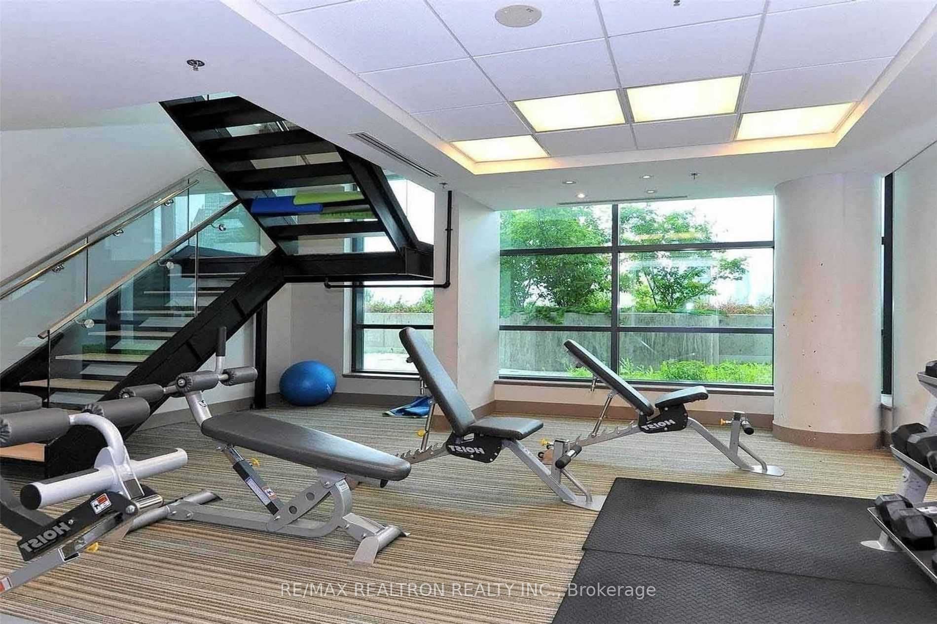 3985 grand park Drive 2105, Mississauga, ON L5B 0H8 photo 3