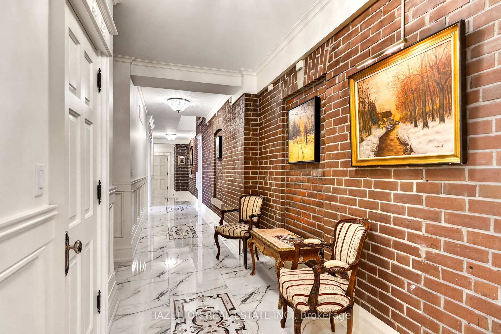 246 Riverside Drive, Toronto, ON M6S 4A9 photo 5