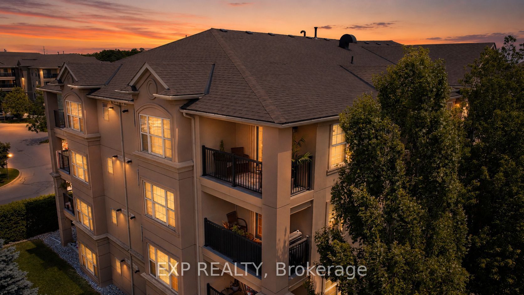 2045 Appleby Line 414, Burlington, ON L7L 7G9