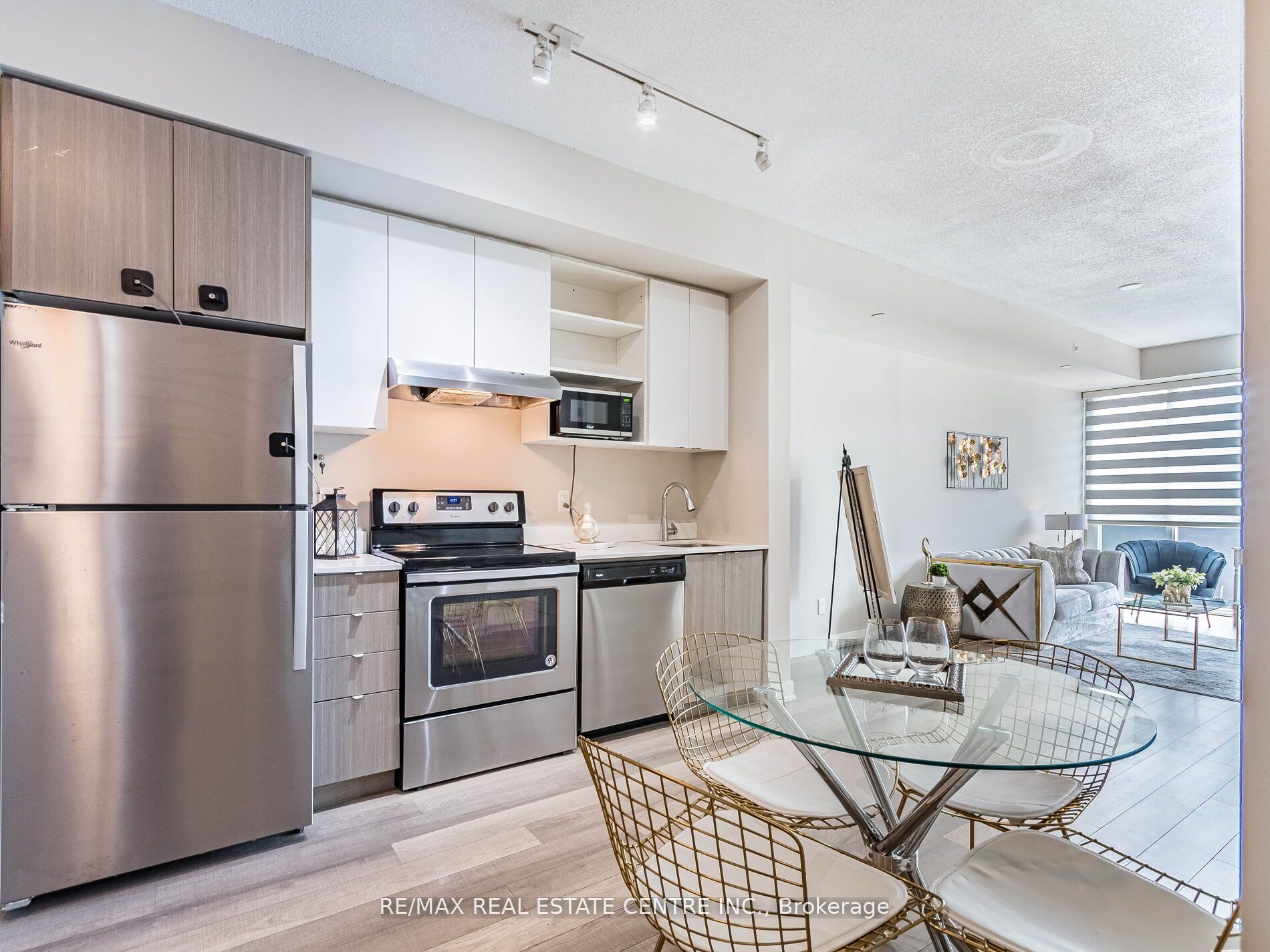 5240 Dundas Street B314, Burlington, ON L7L 0J6 photo 4