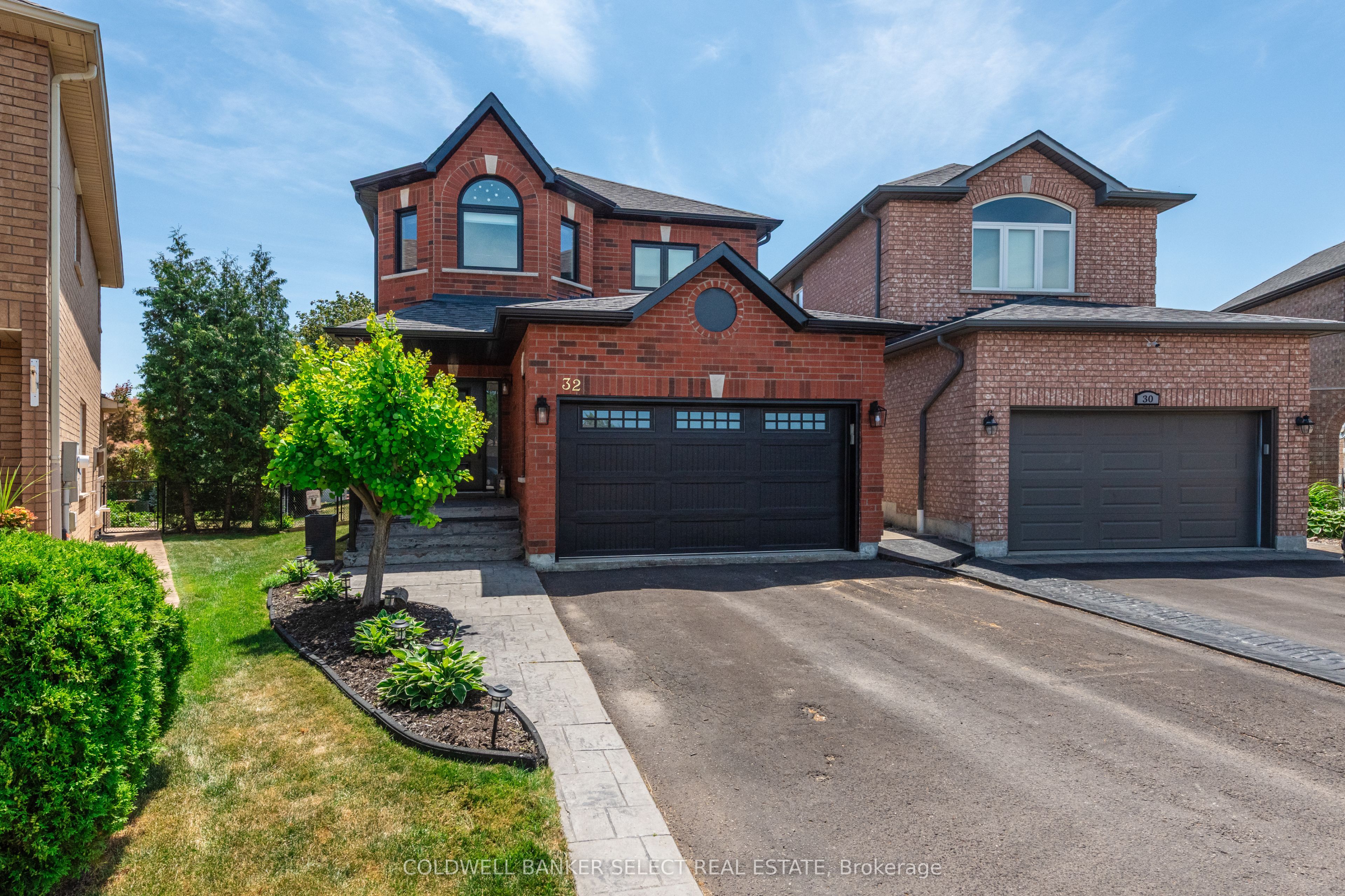 32 Coolspring Crescent, Caledon, ON L7E 1W6 photo 2