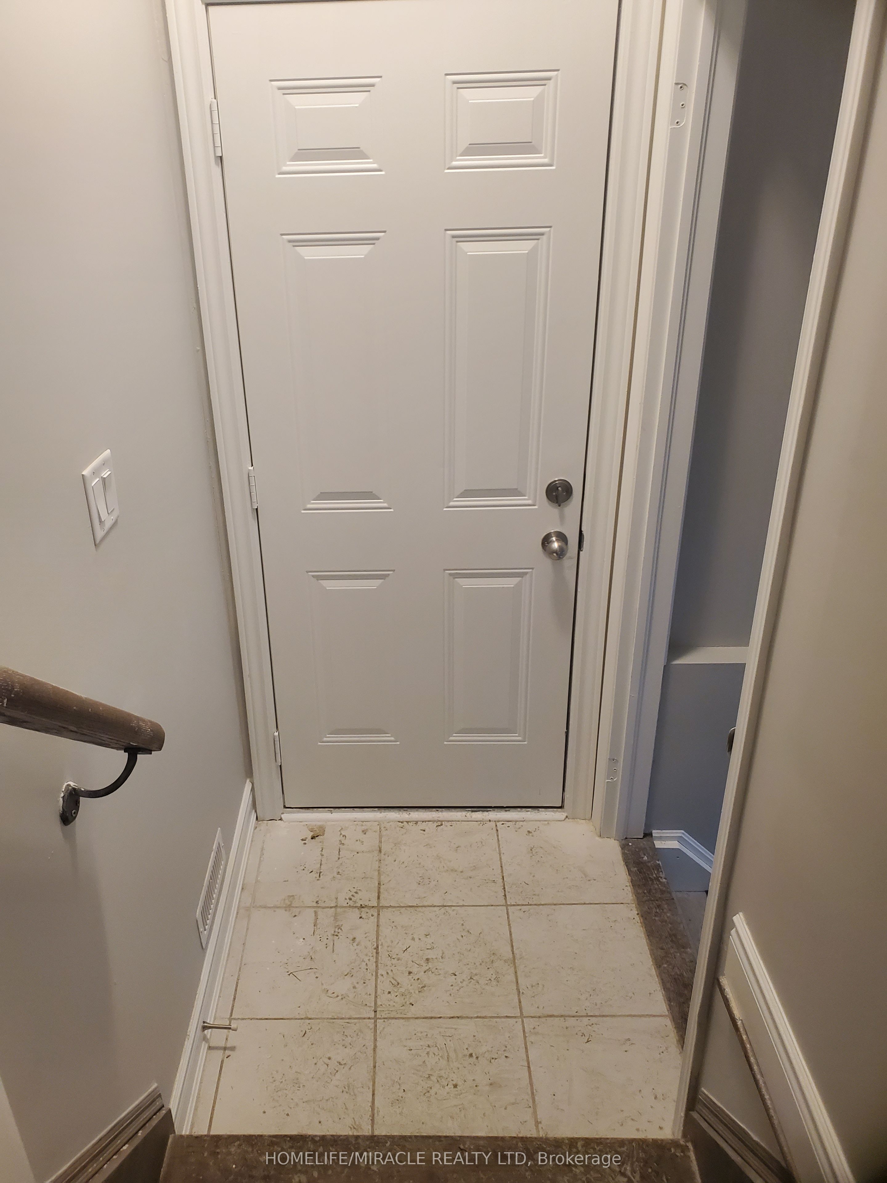 18 Bachelor Street, Brampton, ON L7A 4T6 photo 2