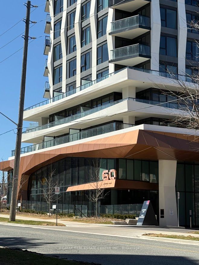 60 Central Park Roadway Road 2004, Toronto, ON M9A 0E6 photo 2