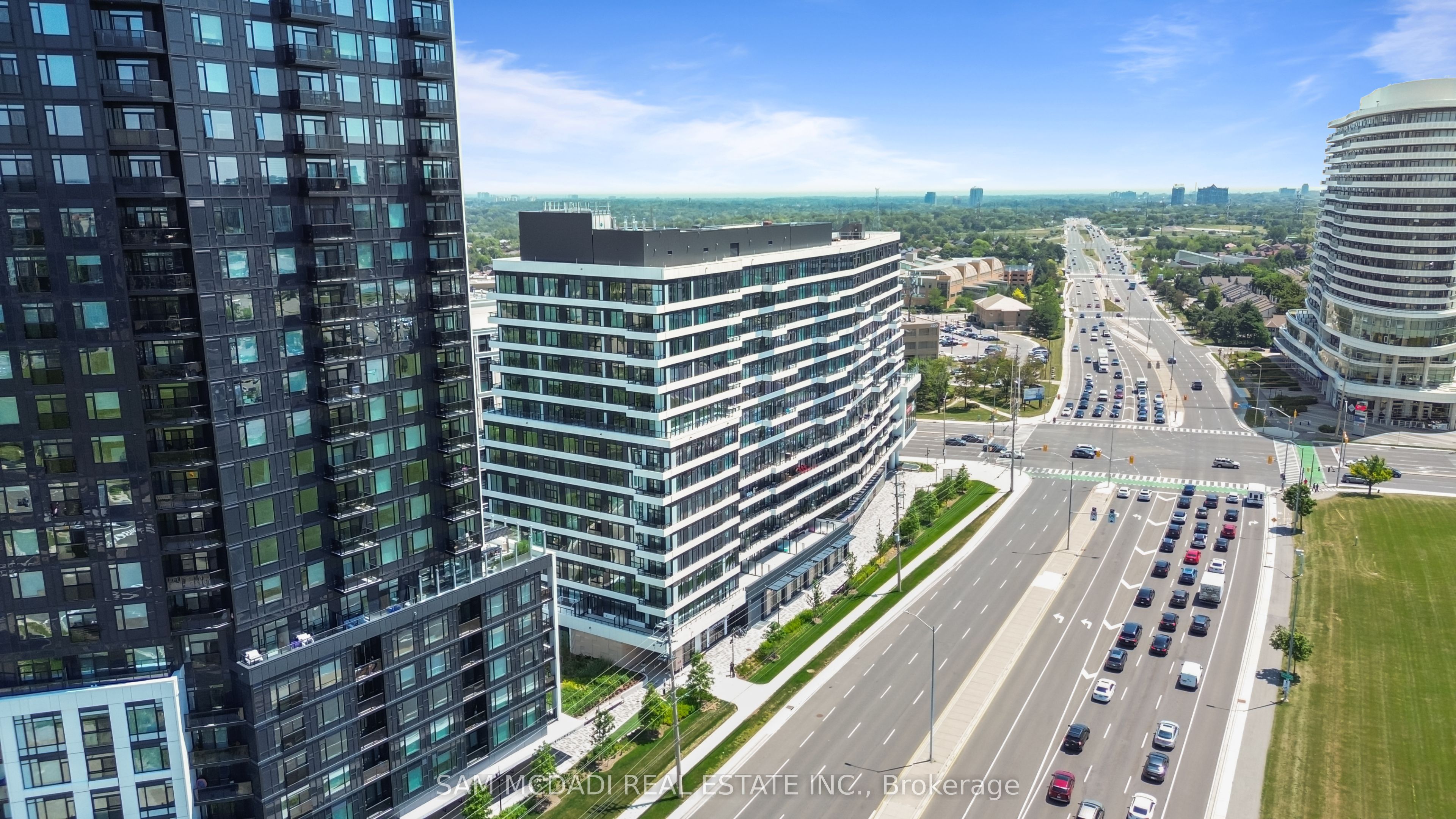 2485 Eglinton Avenue W 1213, Mississauga, ON L5M 2T1