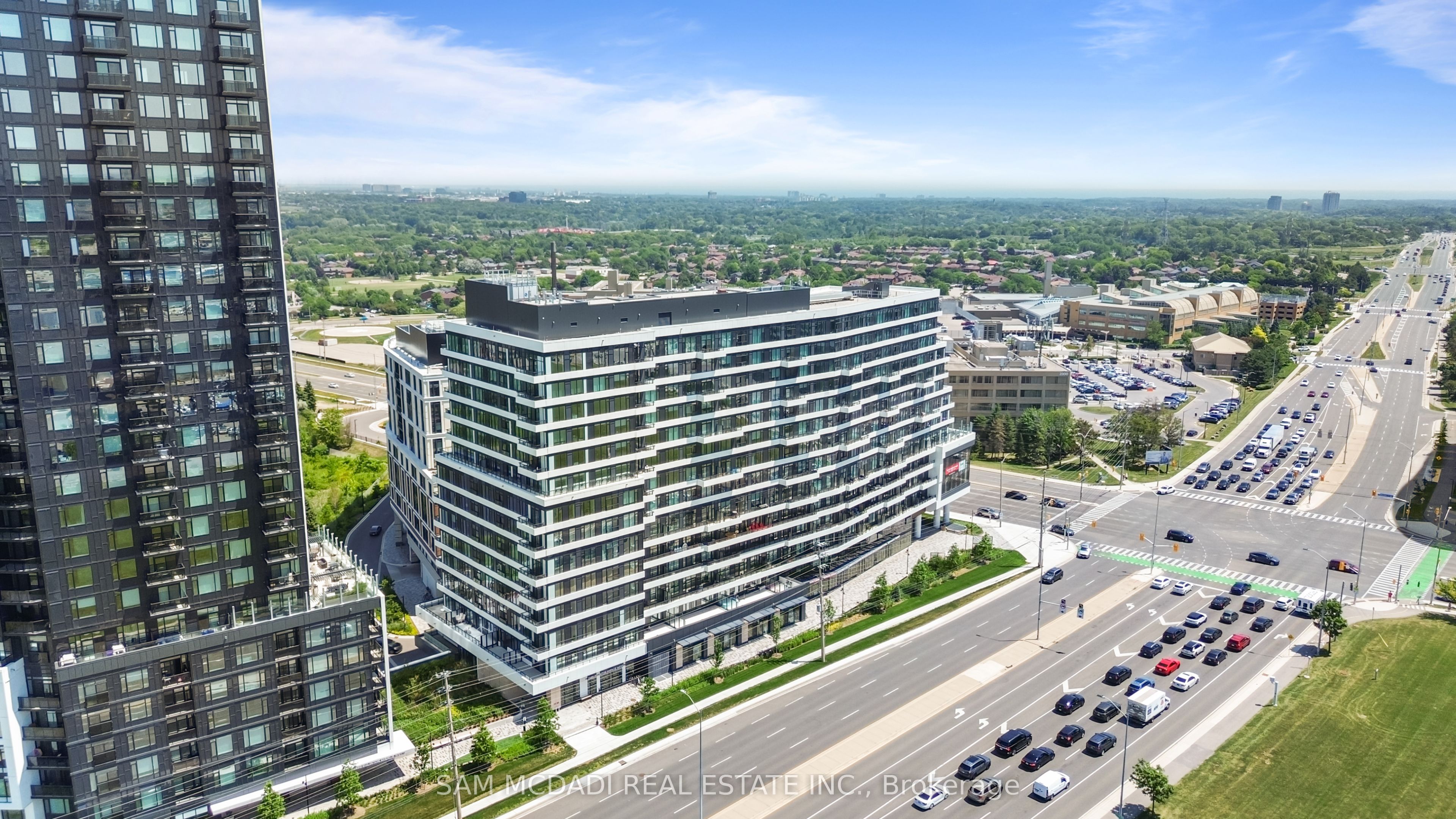2485 Eglinton Avenue W 1213, Mississauga, ON L5M 2T1 photo 2