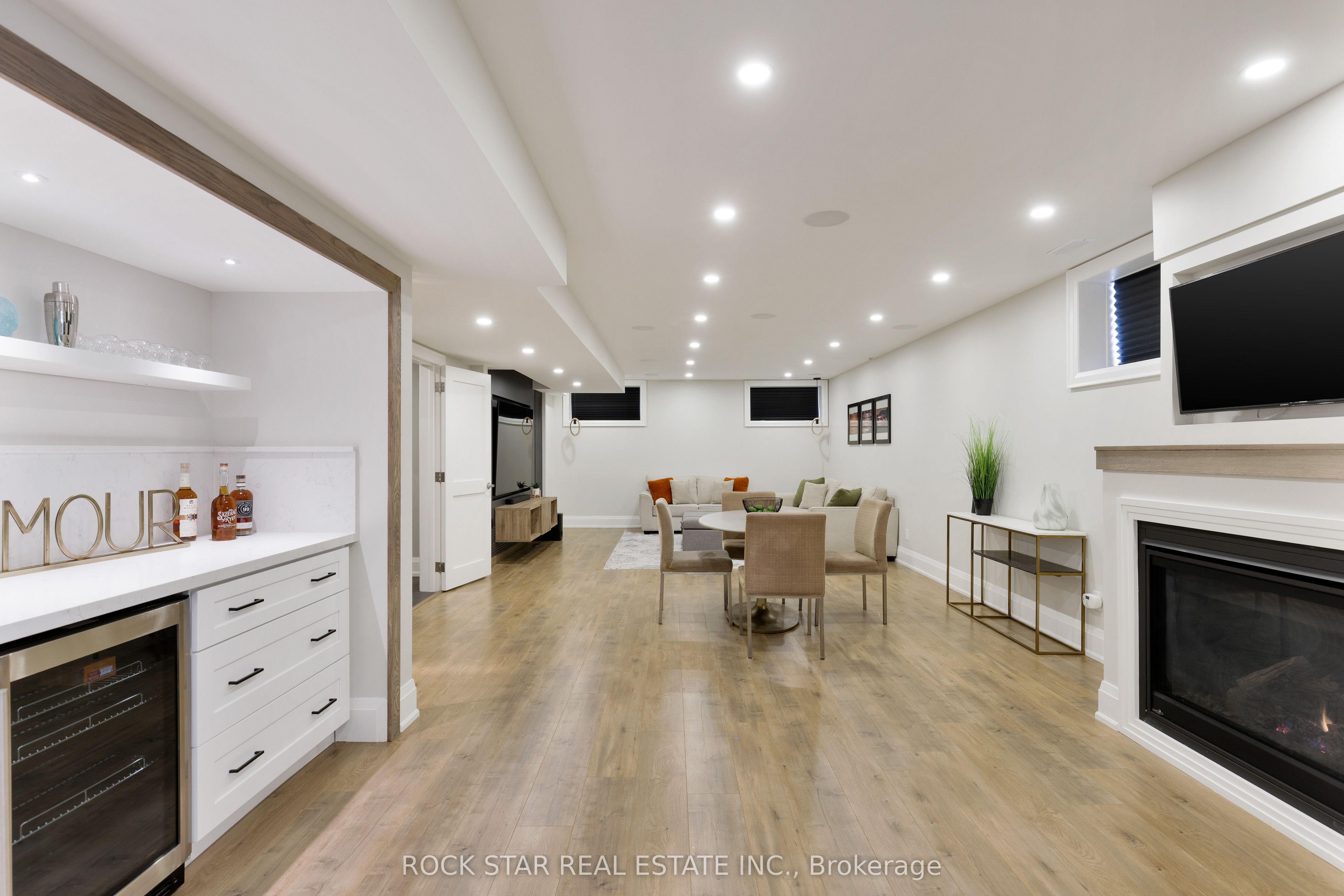 540 Weir Avenue, Oakville, ON L6L 4X4 photo 5