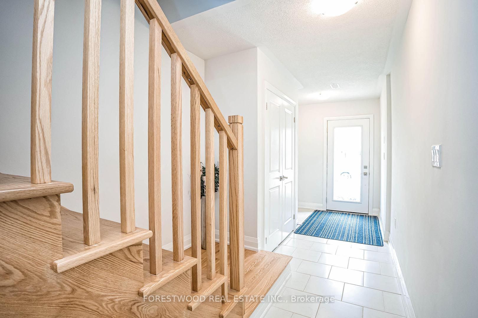 53 Humberstone Drive, Halton Hills, ON L7G 0P6 photo 5
