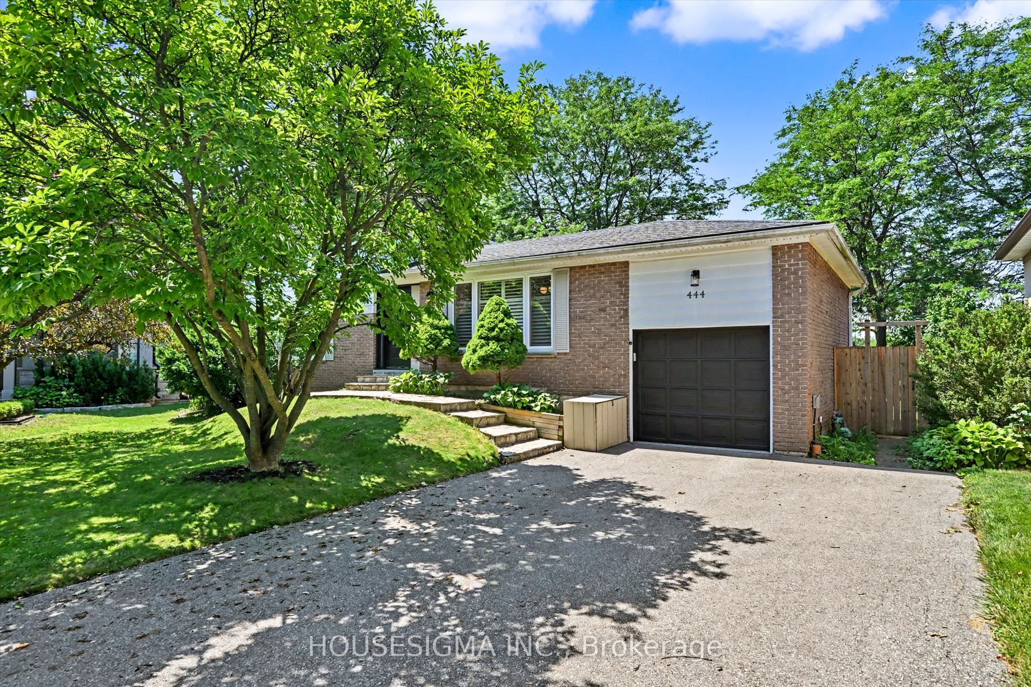 444 Withnell Crescent, Oakville, ON L6L 3L9 photo 2