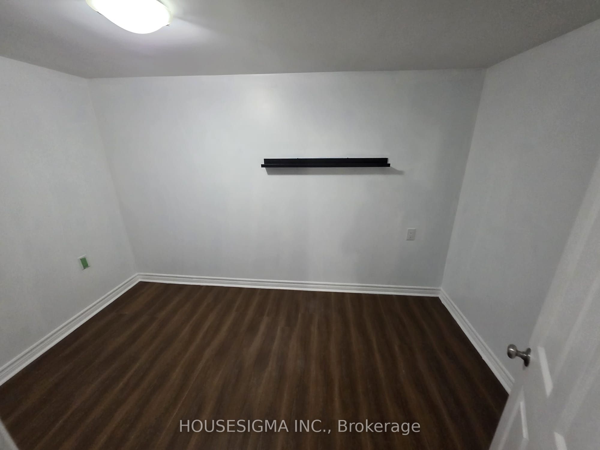 30 Silvercrest Avenue BSMT, Toronto, ON M8W 2S4 photo 5
