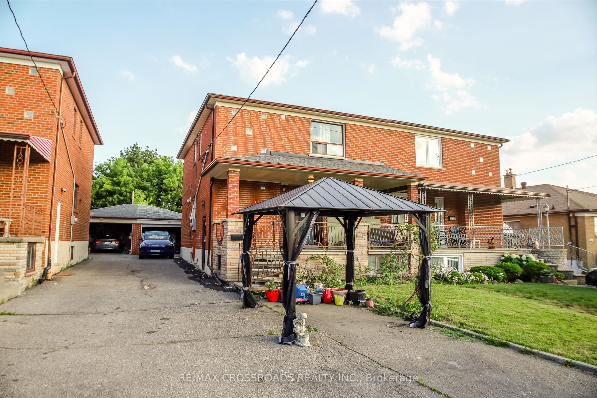 53 Giltspur Drive, Toronto, ON M3L 1M4