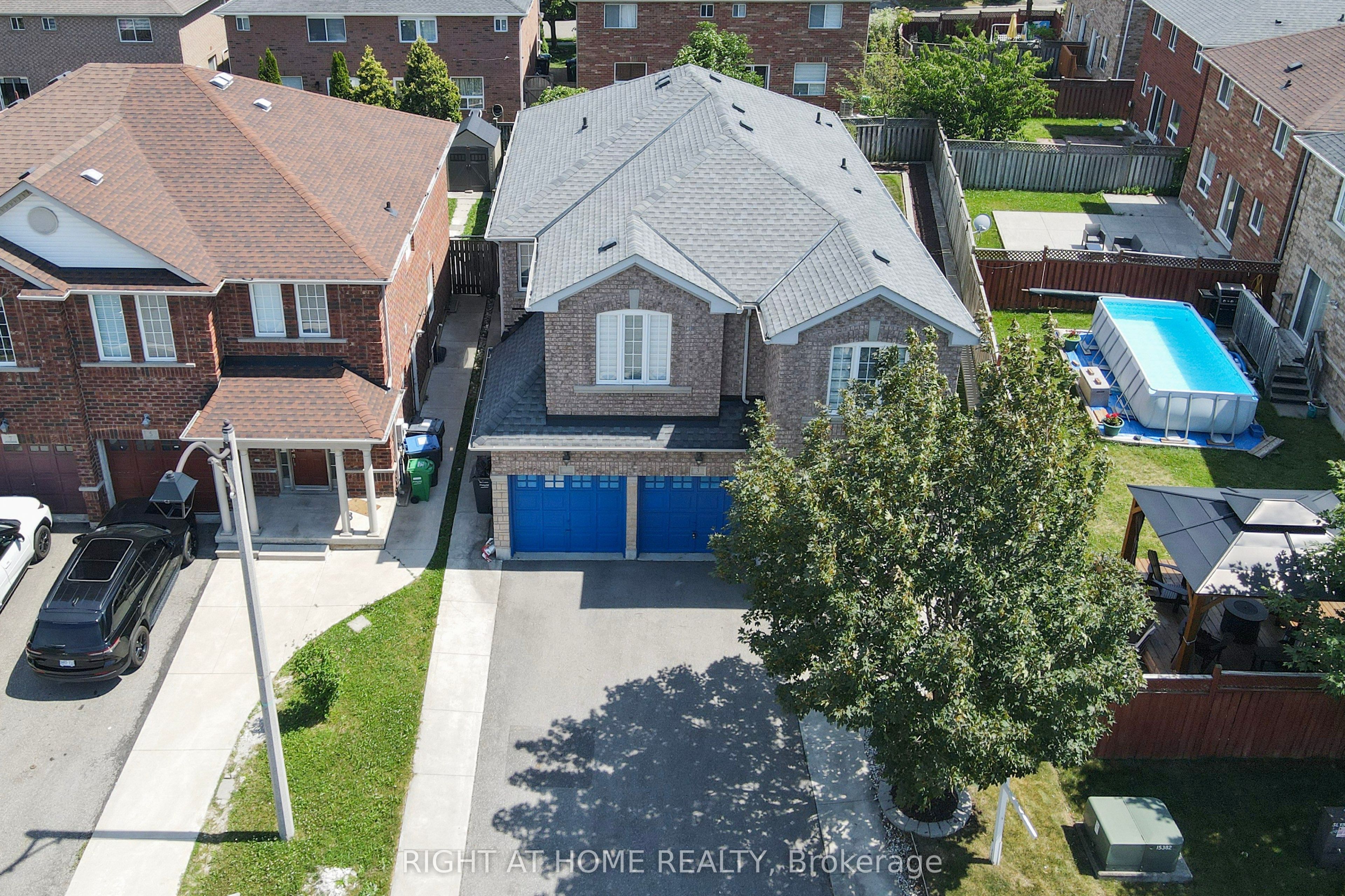 3 SILVERBELL Court, Brampton, ON L7A 3V3 photo 2