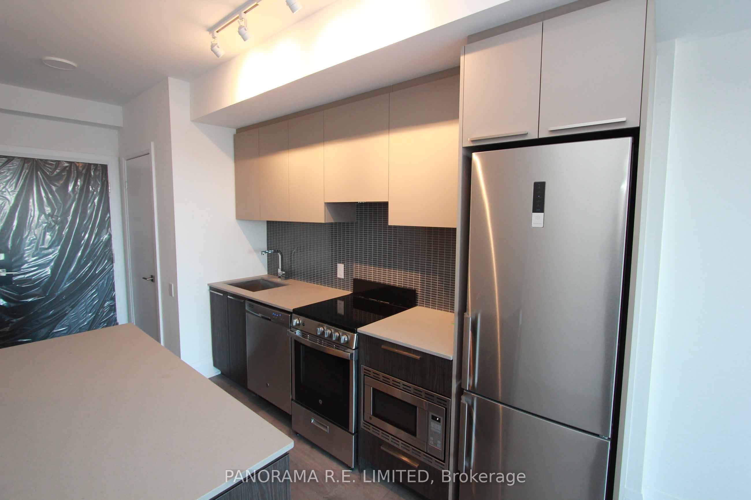 20 Brin Drive 509, Toronto, ON M8X 0B2 photo 5
