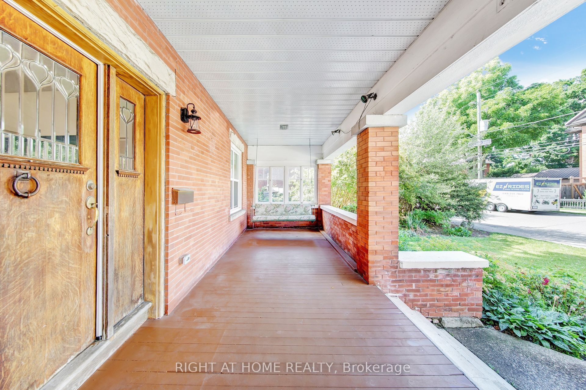 30 Willow Street N, Halton Hills, ON L7J 1Z7 photo 5