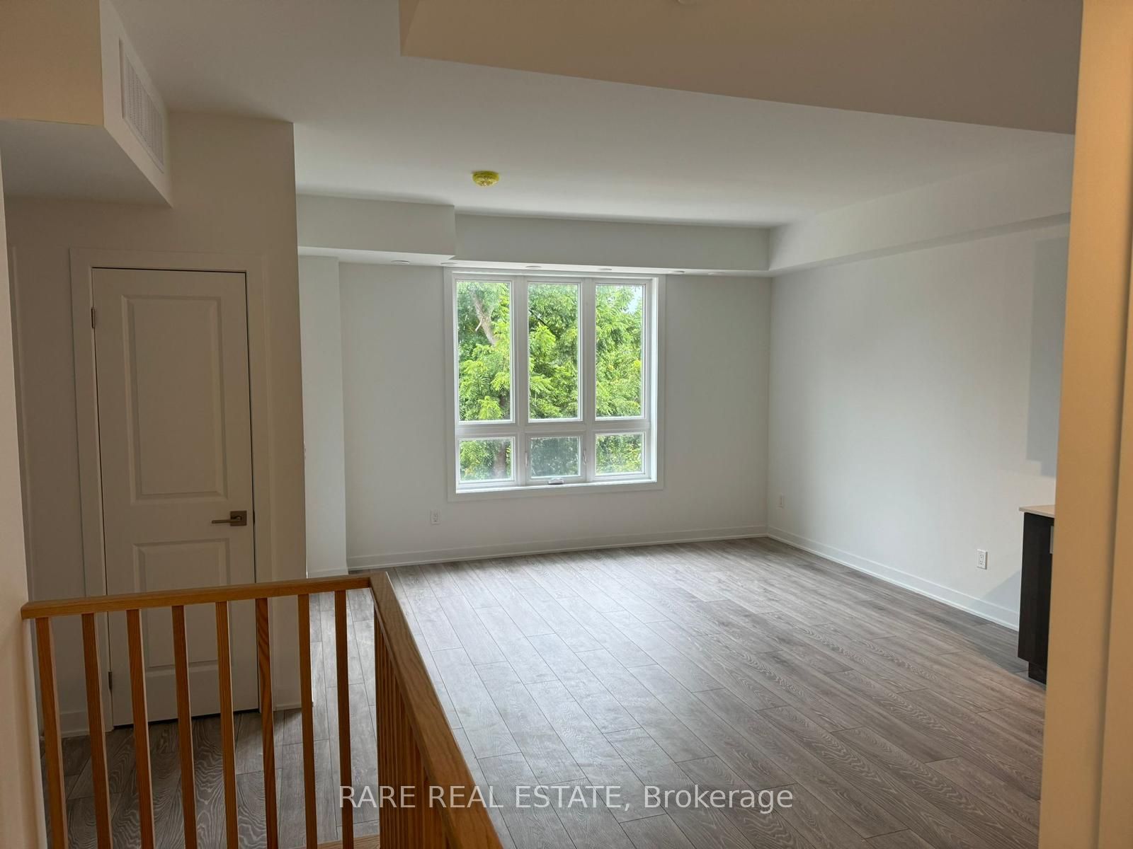 4045 Hickory Drive 15, Mississauga, ON L4W 0G6 photo 4