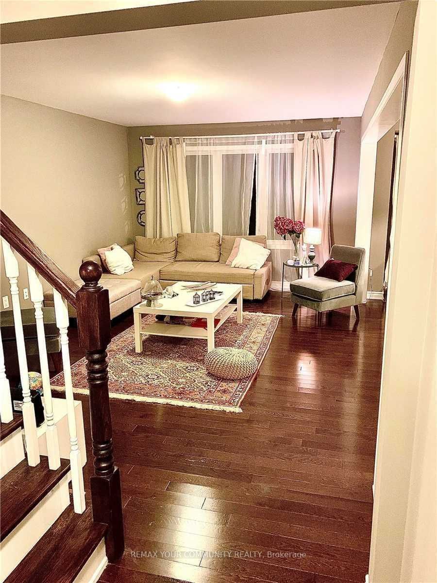 312 Jean Landing Street, Milton, ON L9E 1C6 photo 4