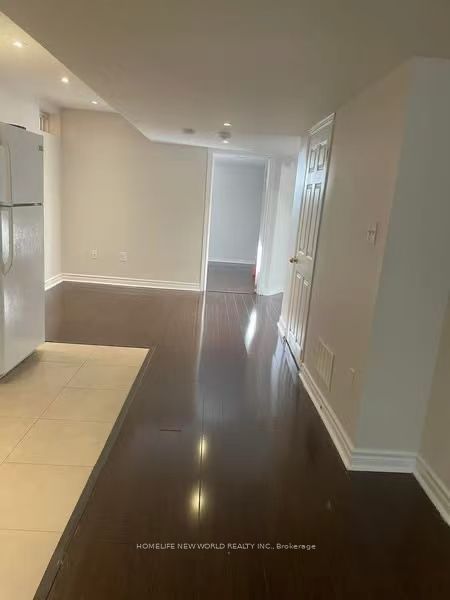 21 Locarno Street Basement, Brampton, ON L6R 3T8 photo 4
