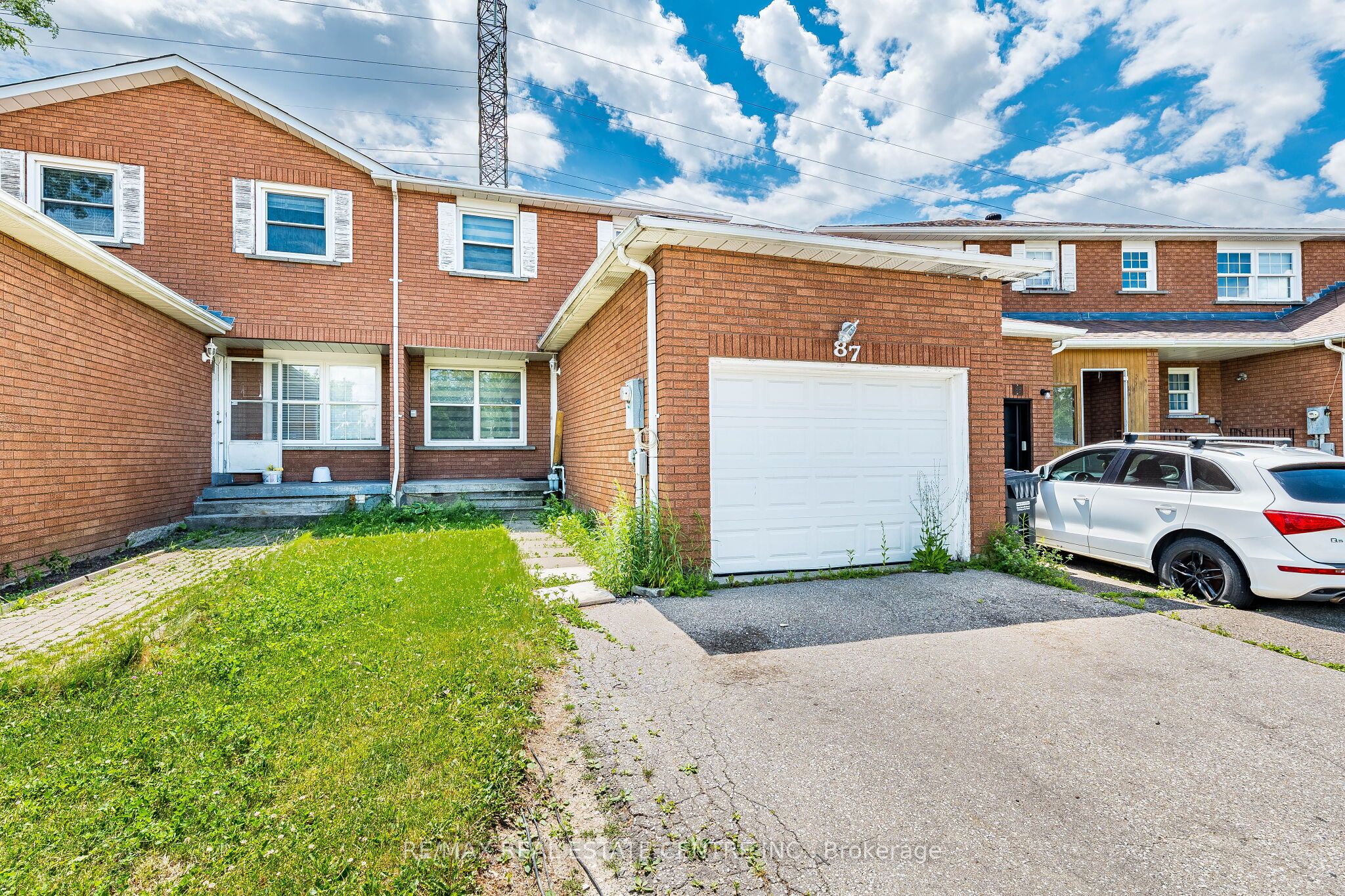87 Tulip Drive, Brampton, ON L6Y 3W9 photo 3