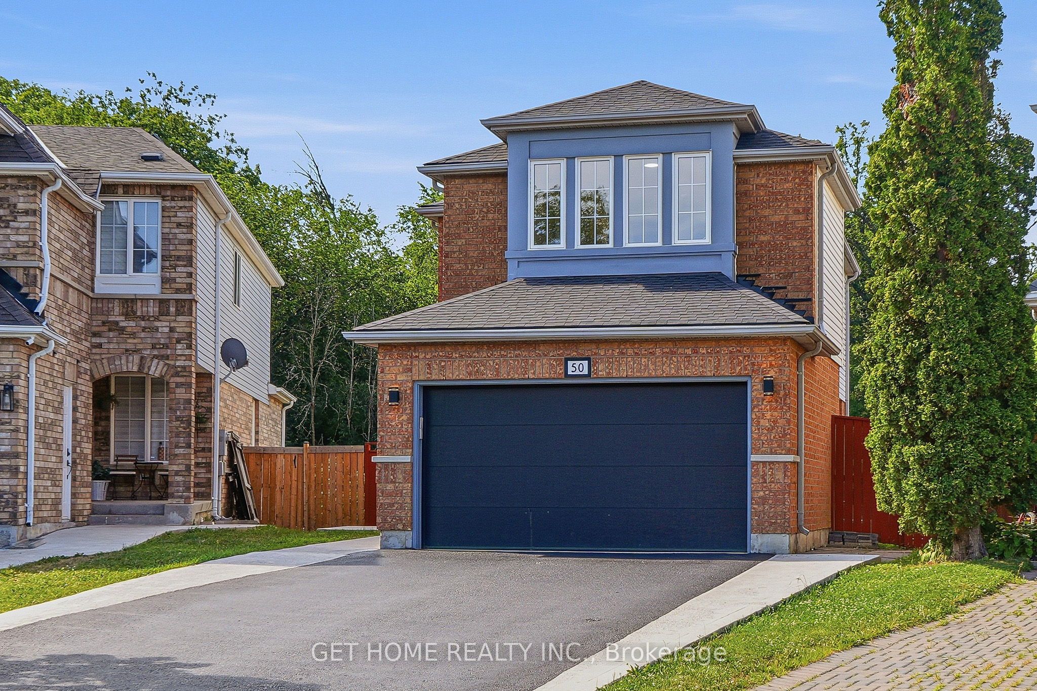 50 Willow Park Drive, Brampton, ON L6R 2N4 photo 2