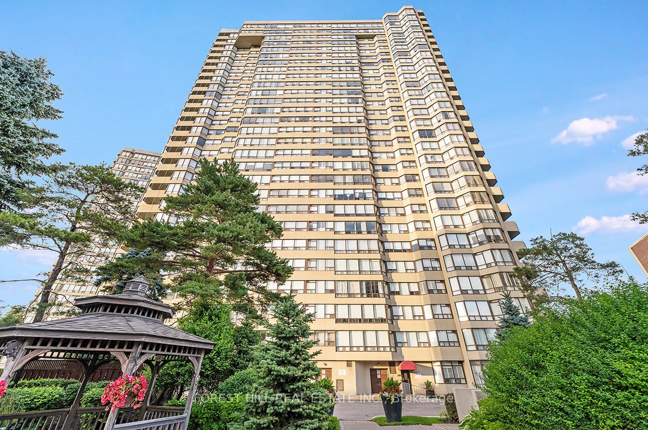 1300 Islington Avenue 2208, Toronto, ON M9A 5C4