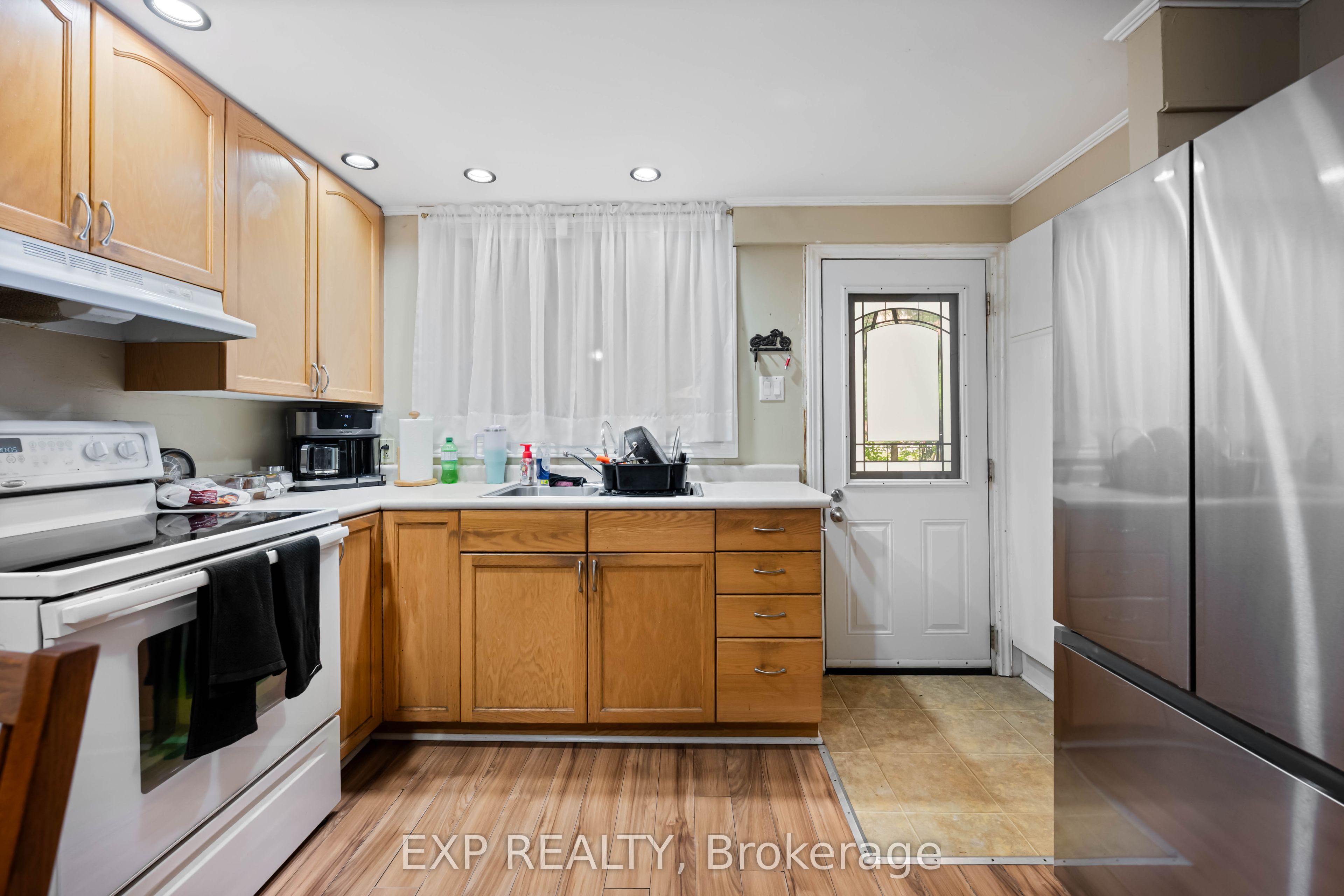 5 Fourth Avenue, Orangeville, ON L9W 1G5 photo 5