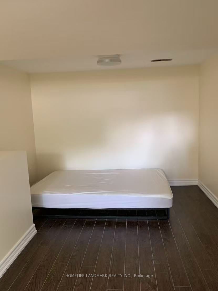 120 Verobeach Boulevard Basement, Toronto, ON M9M 1R1 photo 4