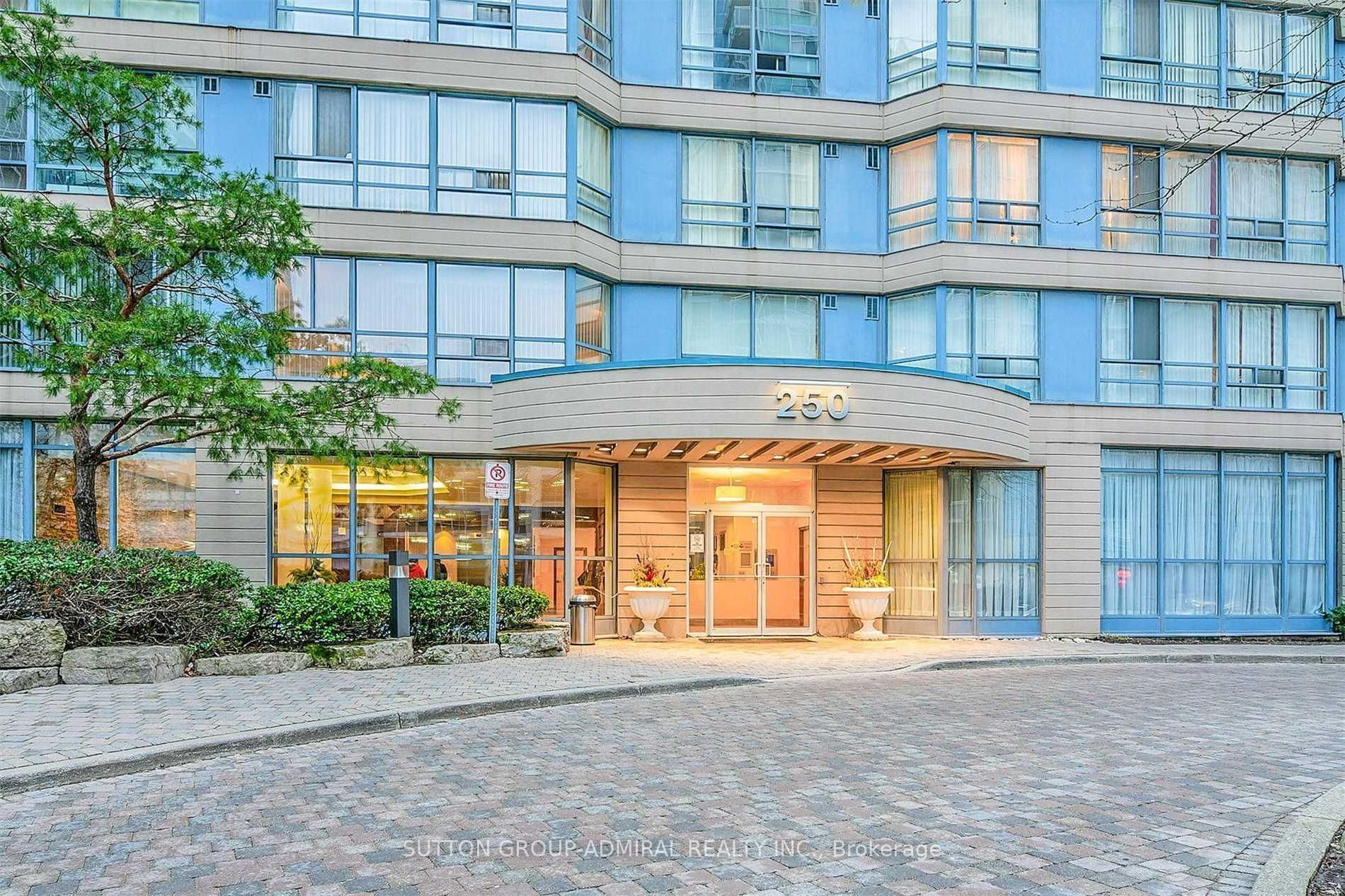 250 Webb Drive 104, Mississauga, ON L5B 3Z4 photo 2