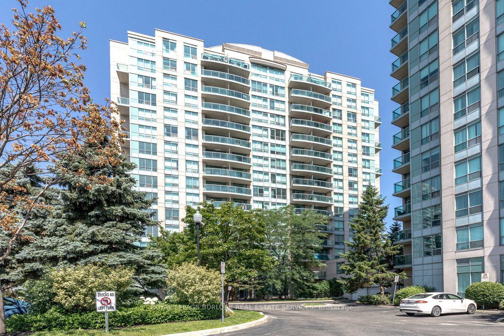 2565 Erin Centre Boulevard 402, Mississauga, ON L5M 6Z8