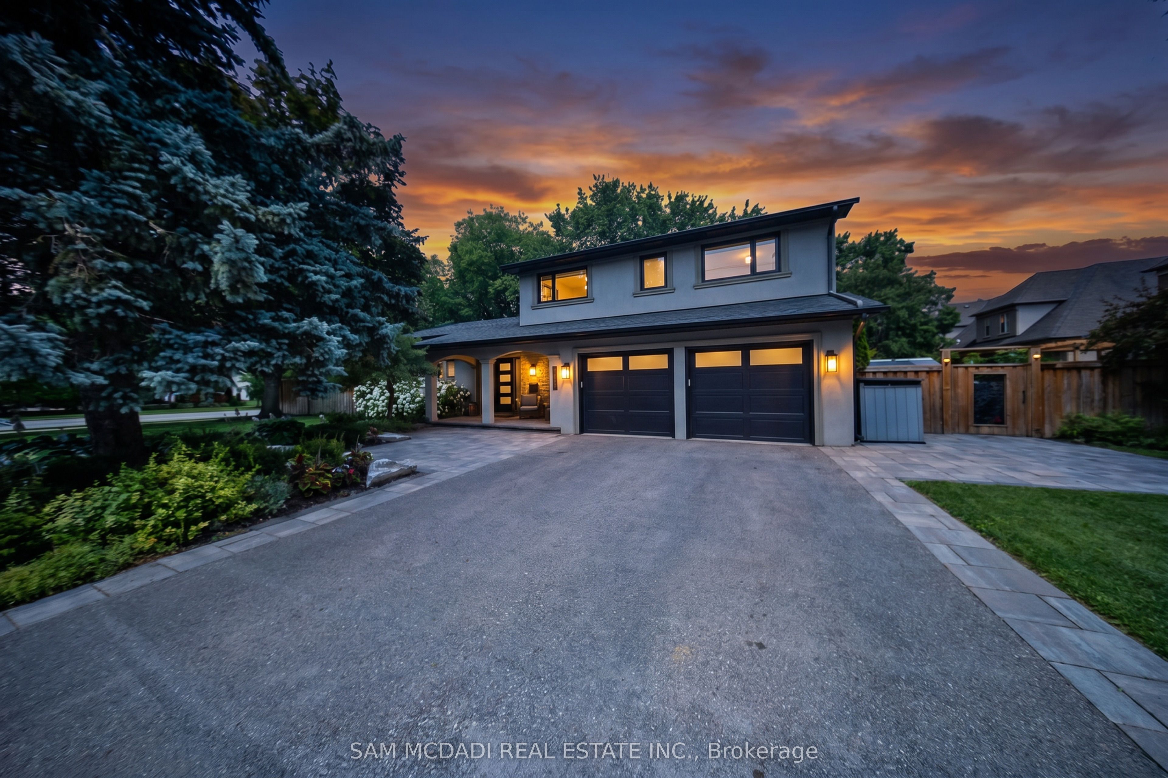 1171 Birchview Drive, Mississauga, ON L5H 3C9 photo 2