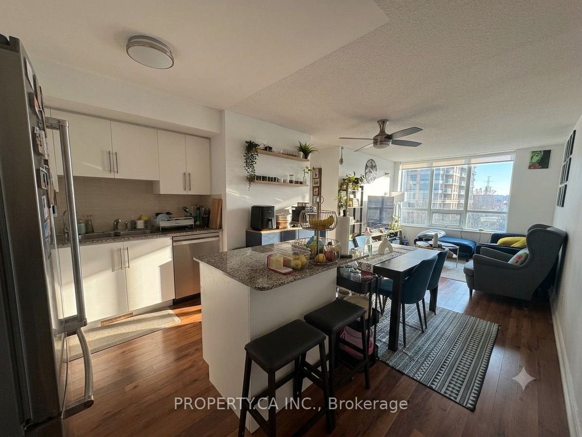 25 Viking Lane 556, Toronto, ON M9B 0A1