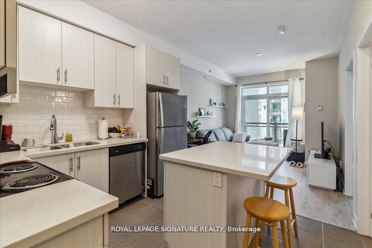2486 Old Bronte Road 331, Oakville, ON L6M 4J2 photo 5